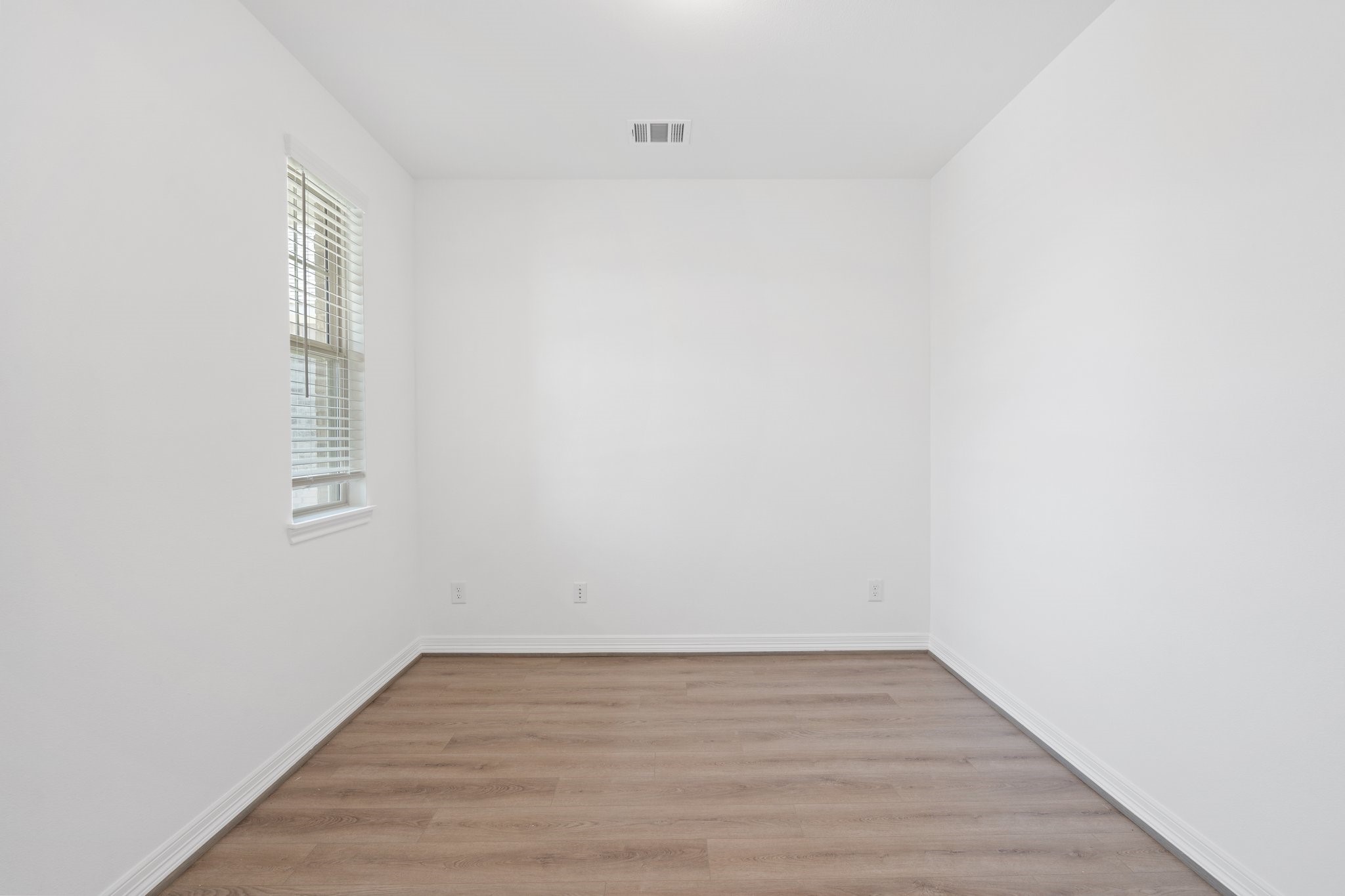 6207 Little Sand Lake Court Property Photo 6