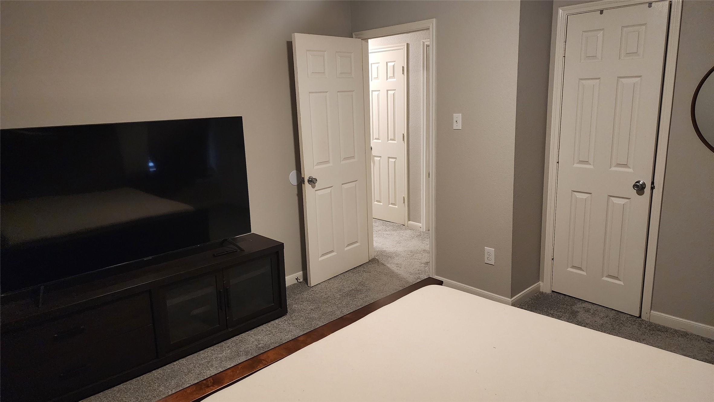 22207 Greengate Drive Property Photo 14