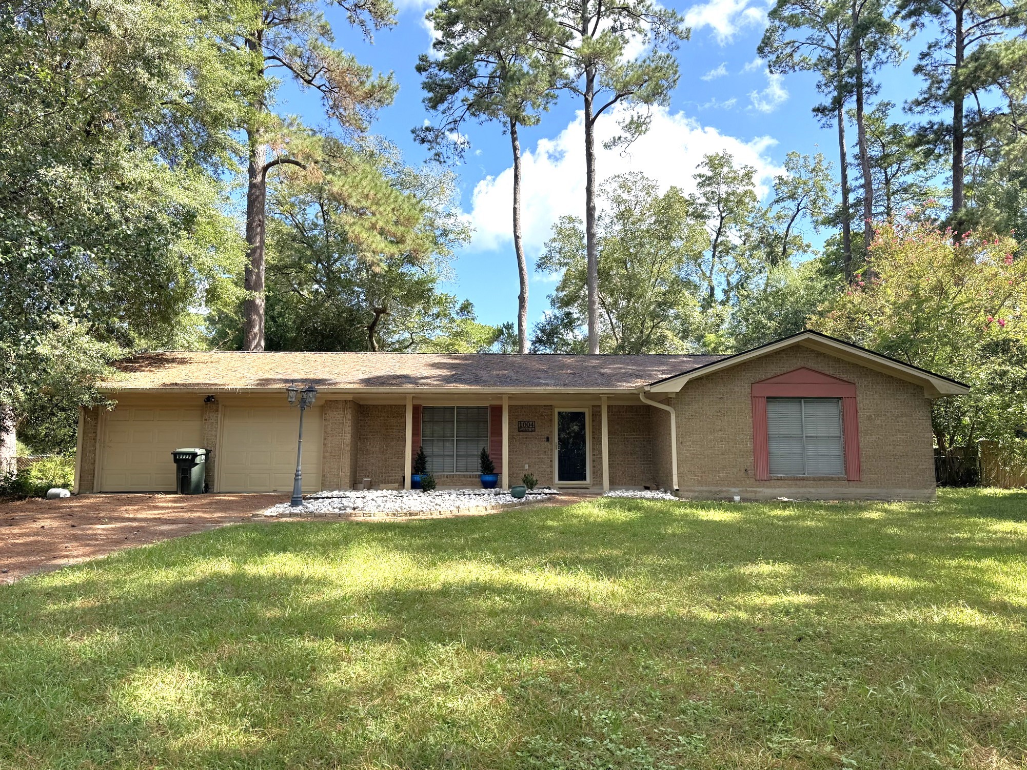 1004 Garden Street Property Photo 1