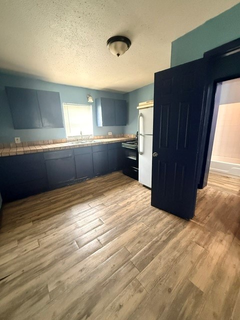 5006 Avenue M 2 Property Photo 2