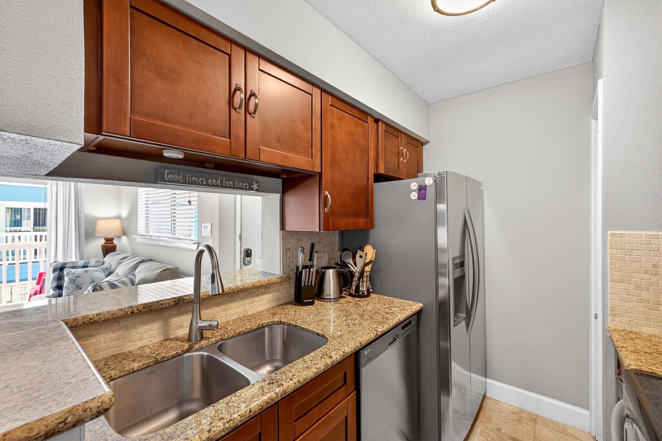 3506 Cove View Boulevard 212 Property Photo 6