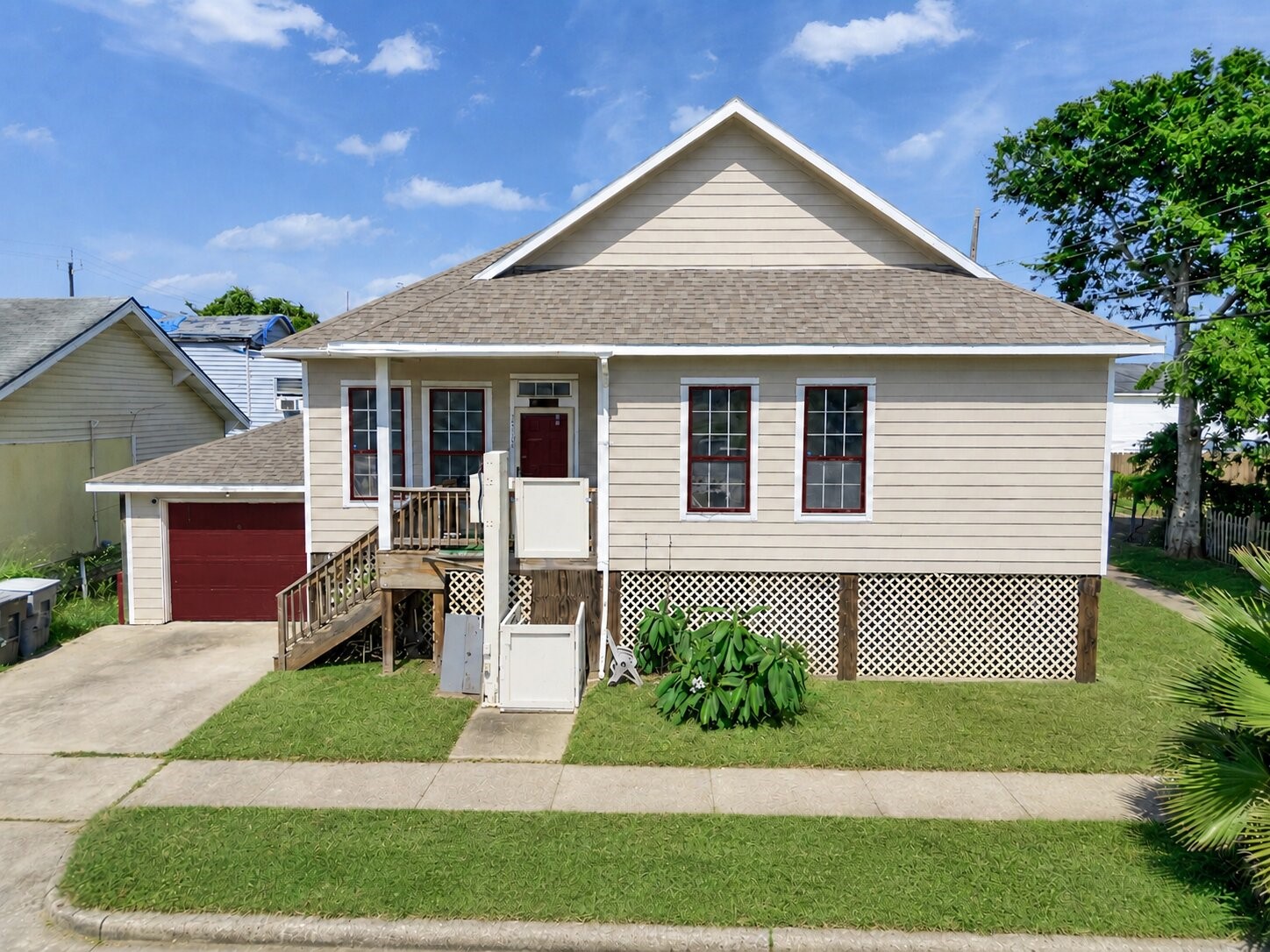 1510 36th Street Property Photo 2
