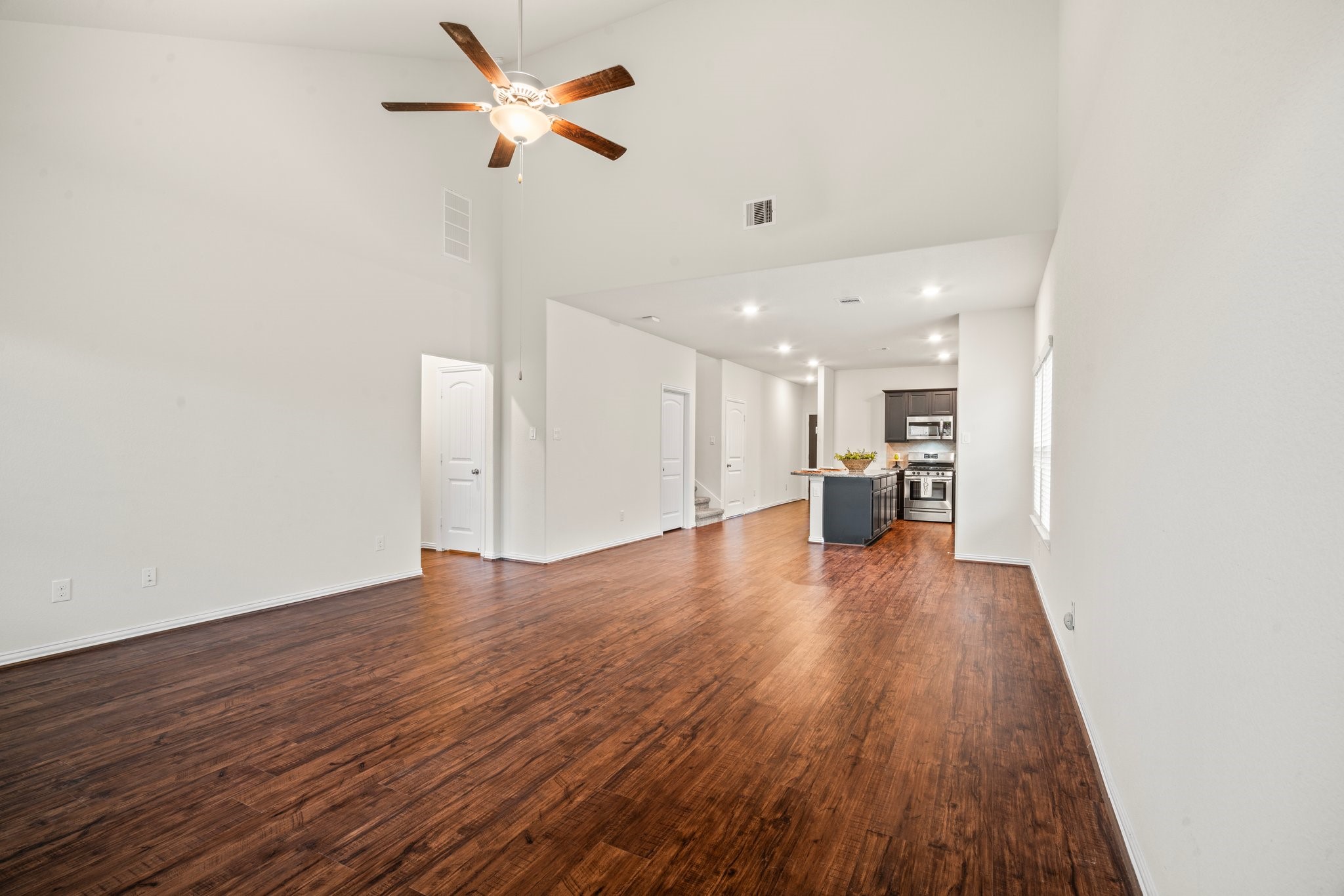 15931 Tug Court Property Photo 10