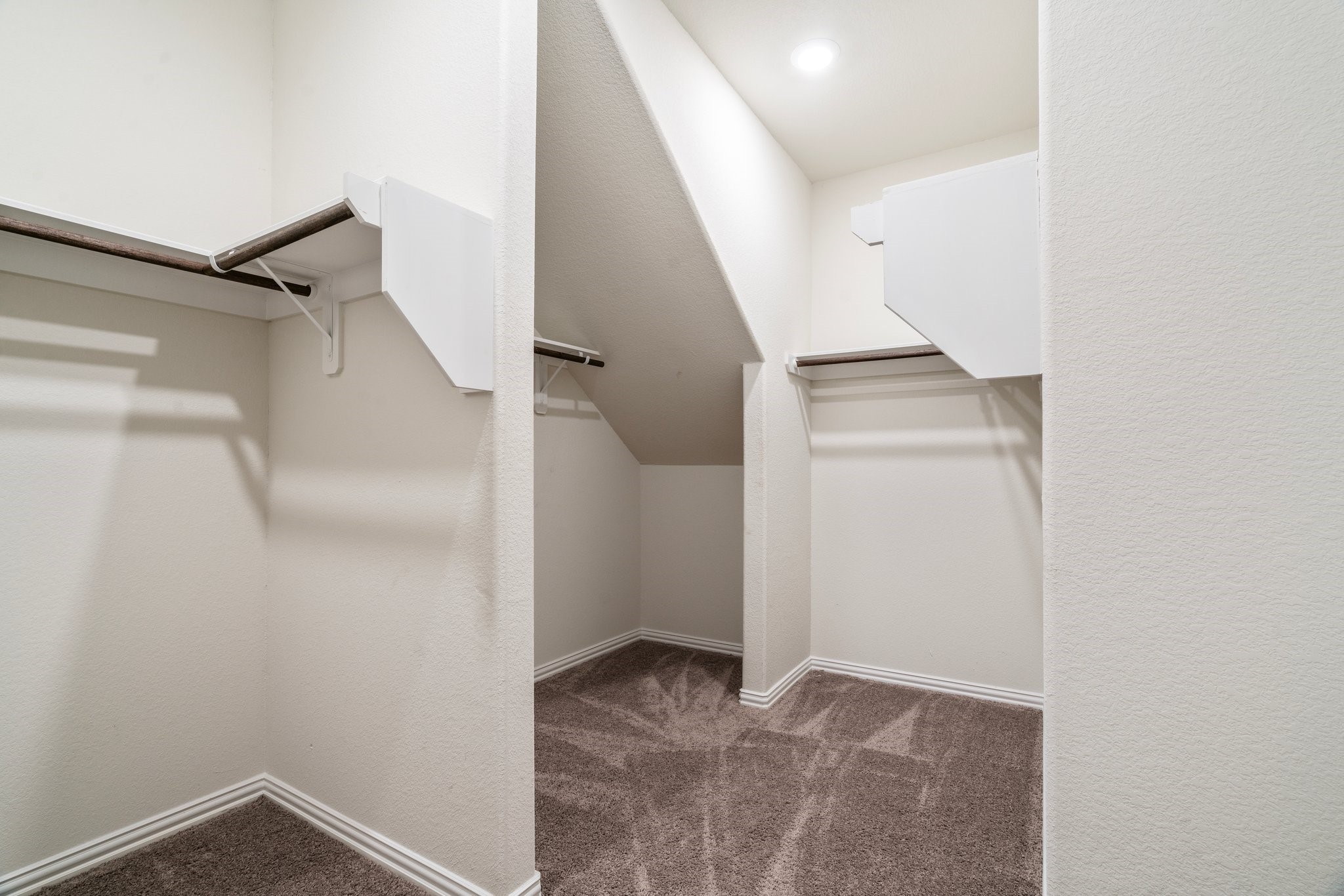 15931 Tug Court Property Photo 15