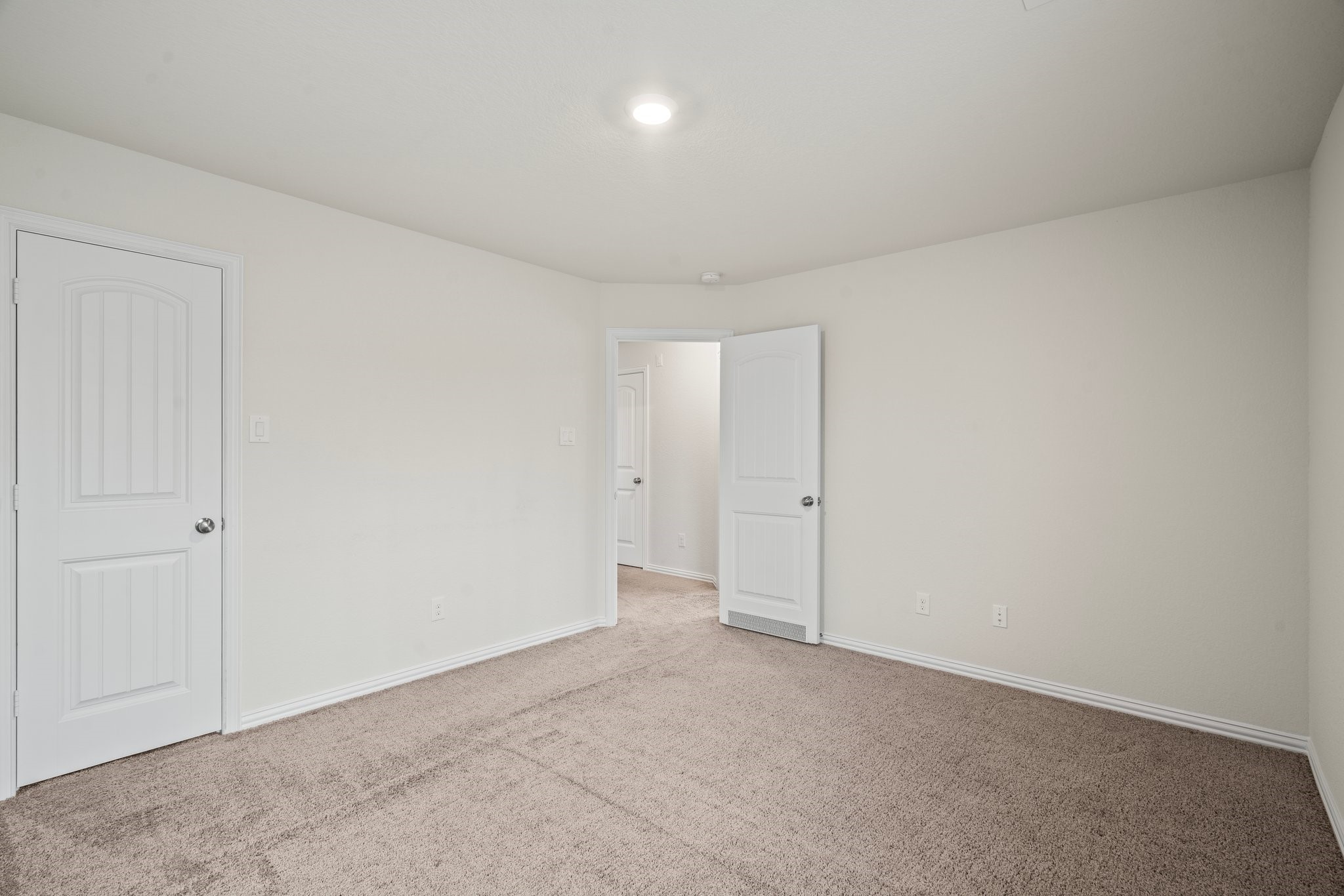15931 Tug Court Property Photo 19