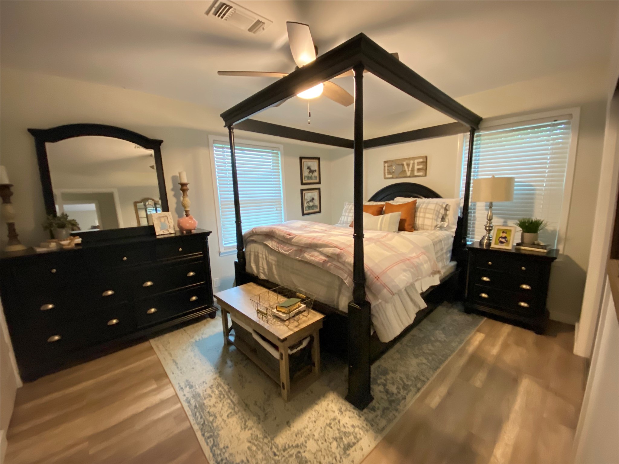 1012 Winding Road Property Photo 16