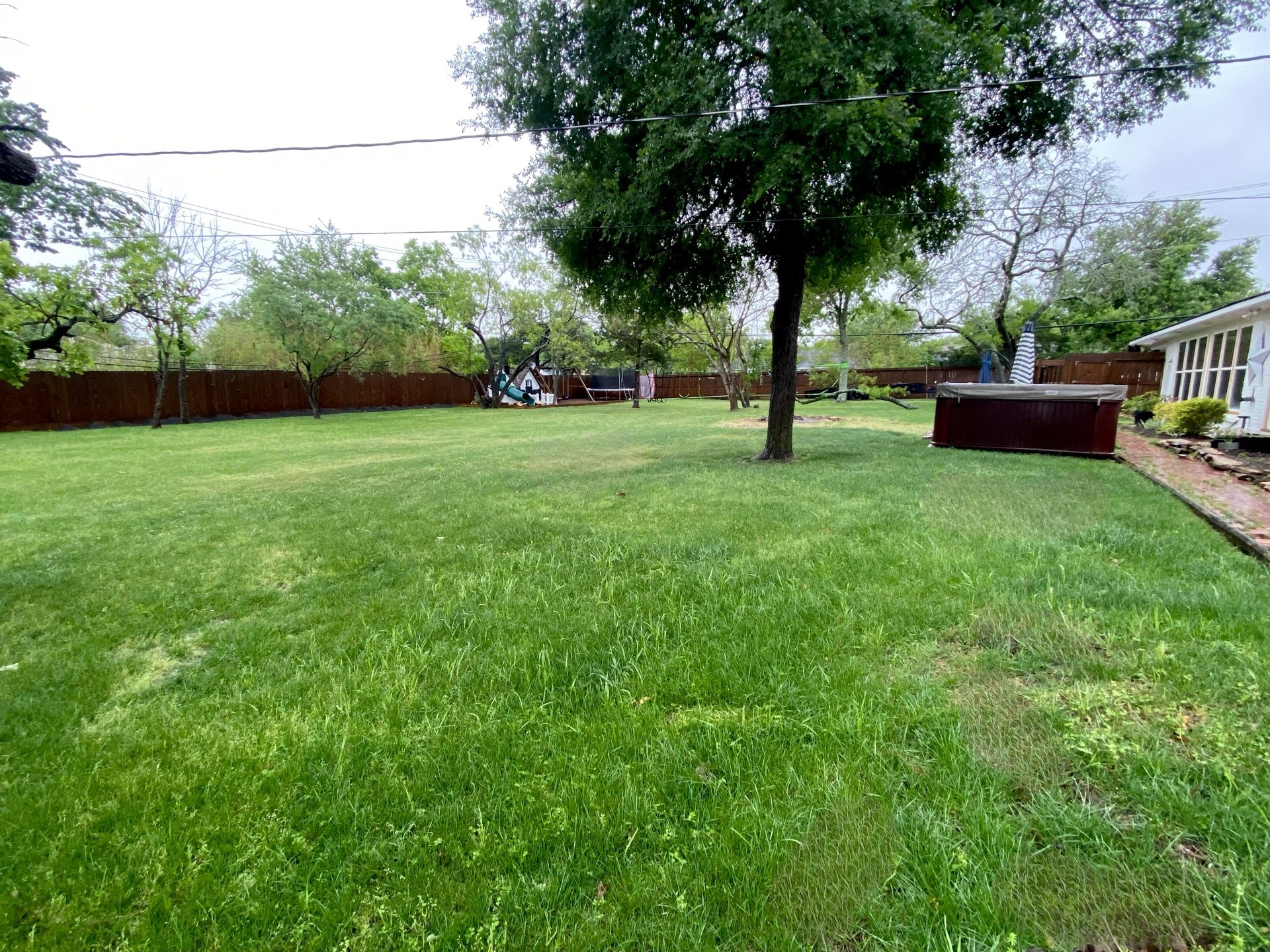 1012 Winding Road Property Photo 17