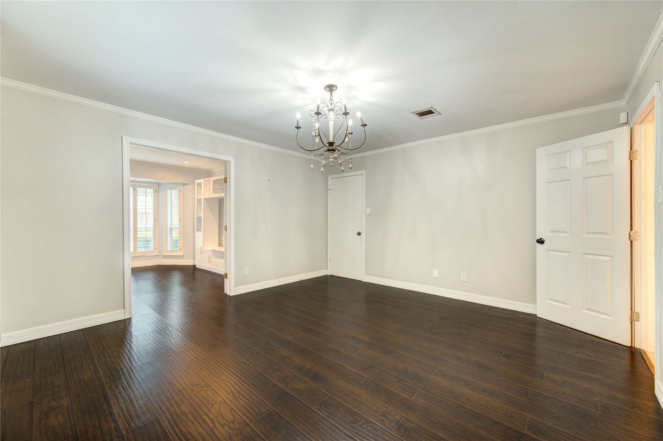 20610 Laurel Lock Drive Property Photo 3