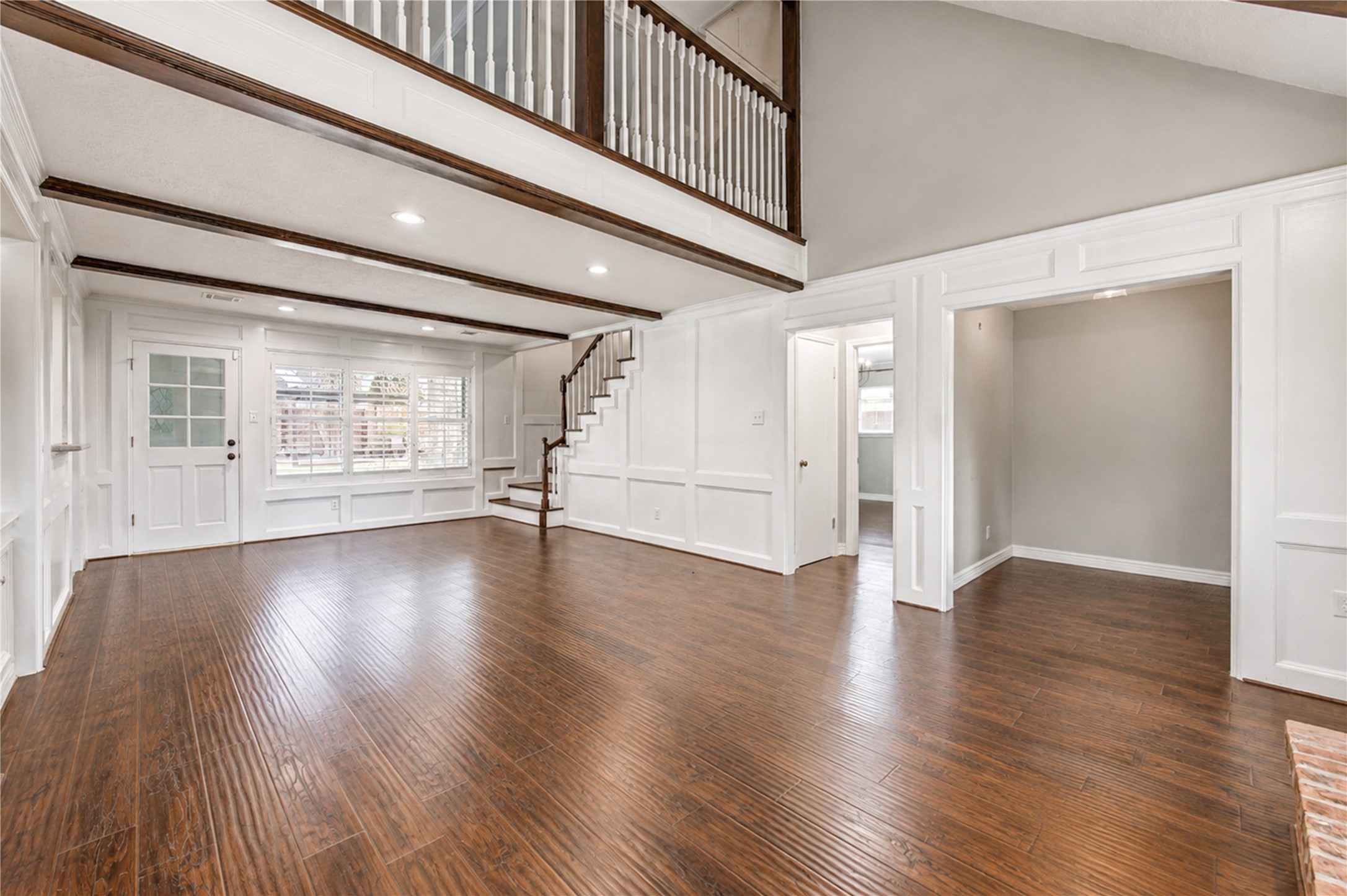 20610 Laurel Lock Drive Property Photo 11