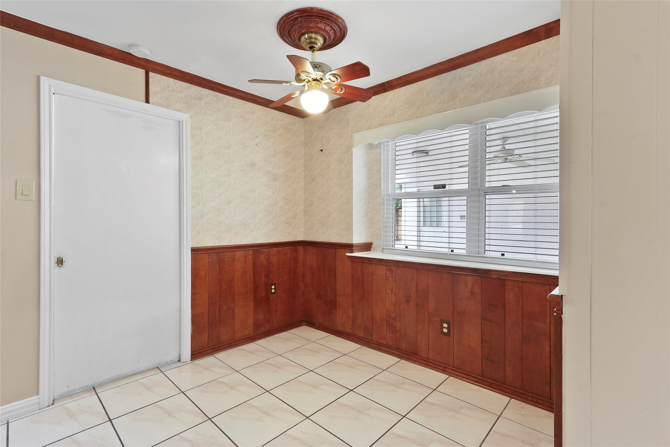12303 Barryknoll Lane Property Photo 11