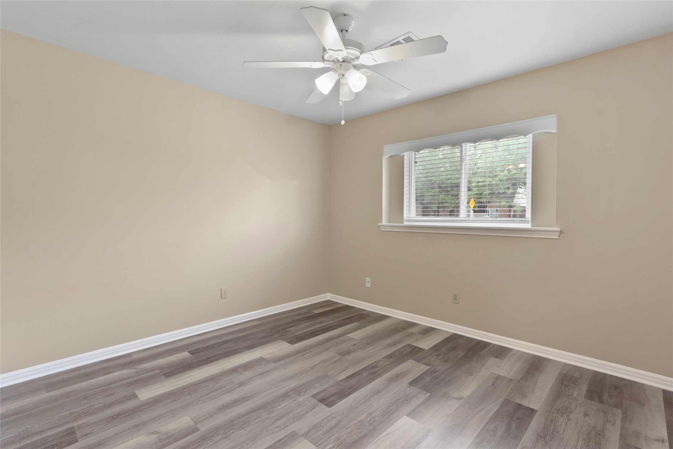 12303 Barryknoll Lane Property Photo 14