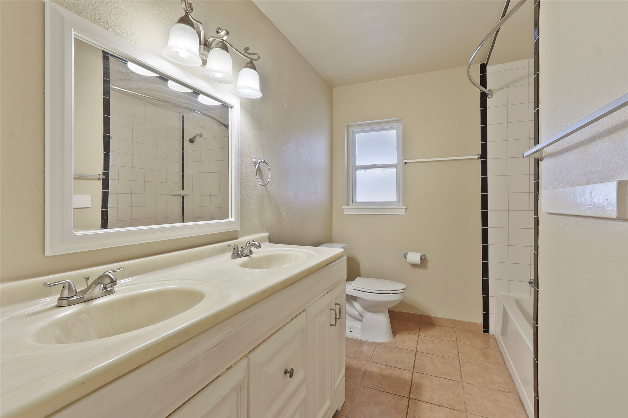 12303 Barryknoll Lane Property Photo 15