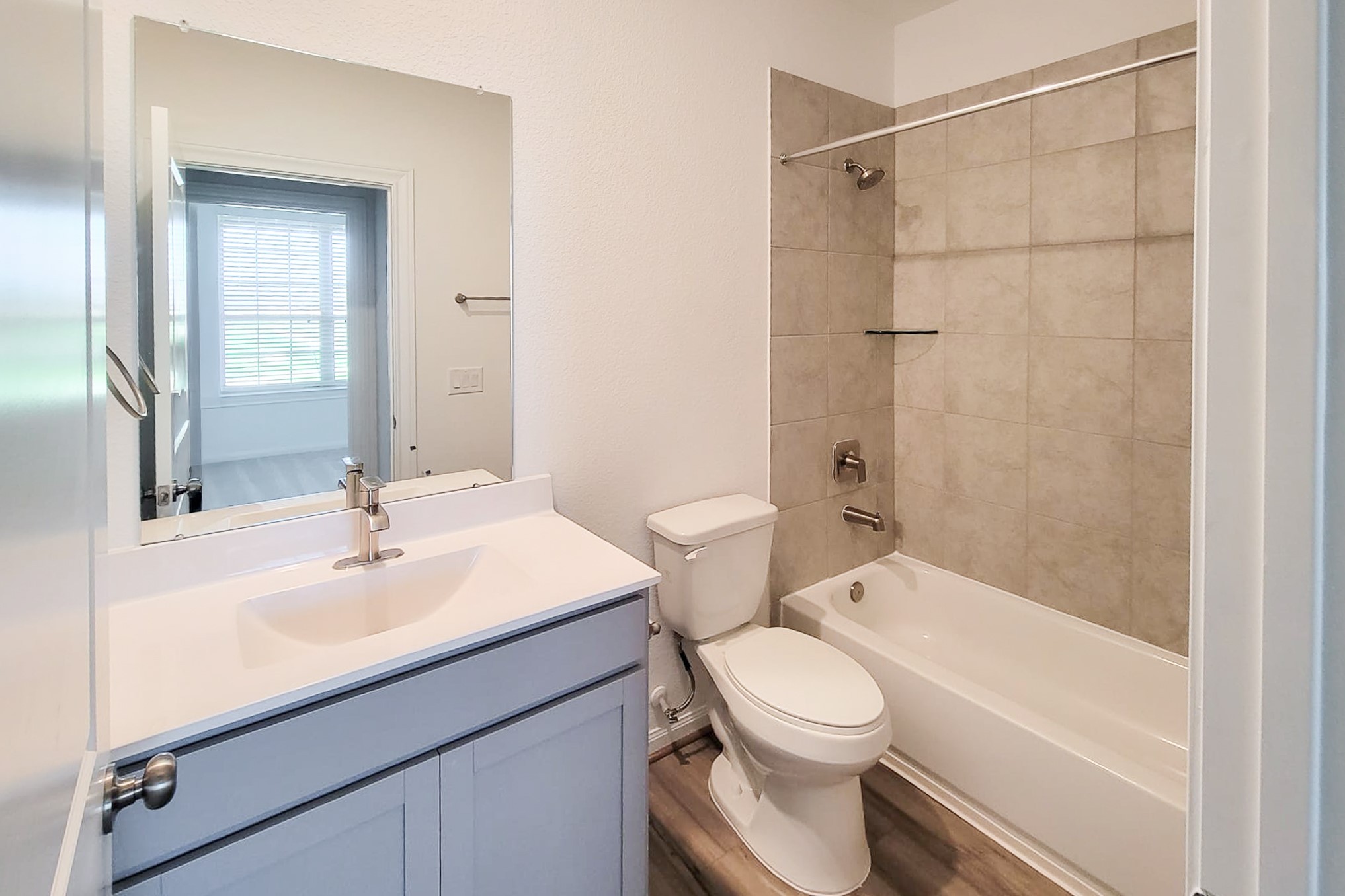 25737 Damask Drive Property Photo 15