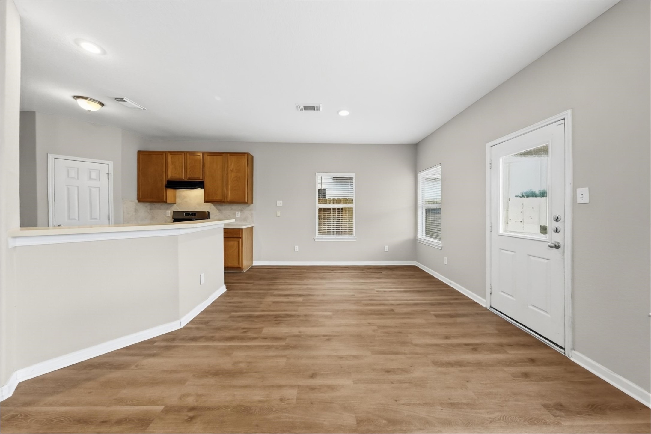 12926 Pine Meadows Street Property Photo 4