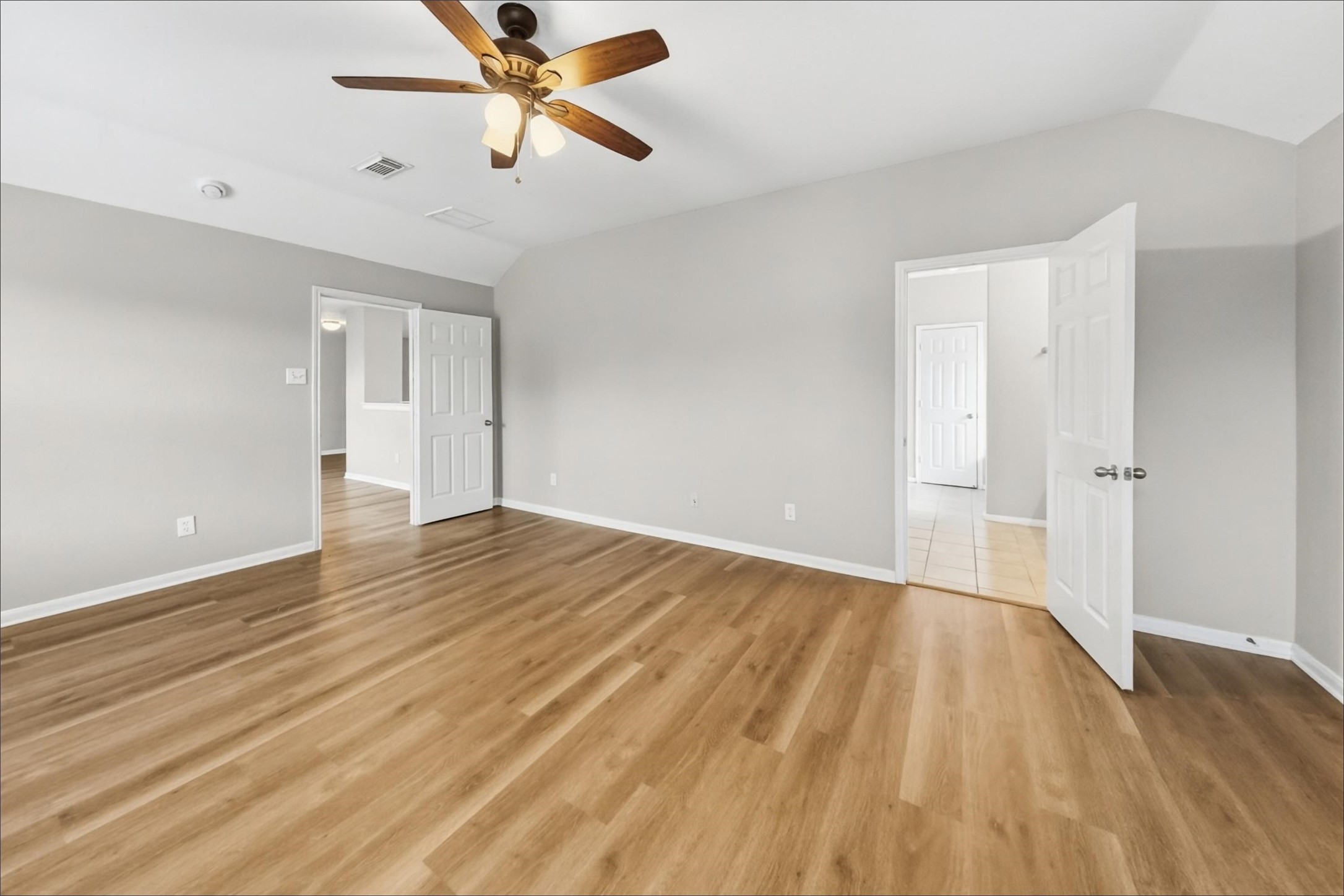 12926 Pine Meadows Street Property Photo 12