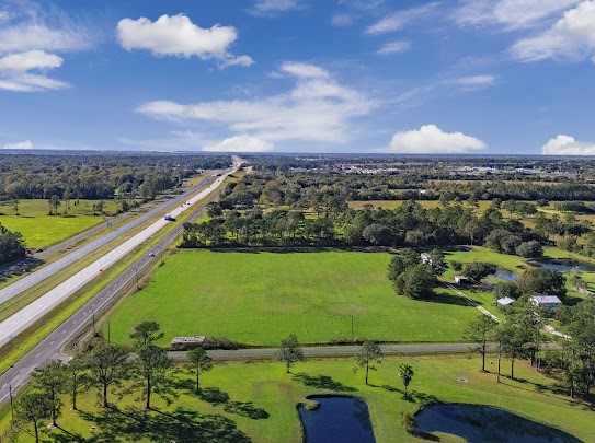 1305 State Highway 73 Freeway W Property Photo 5