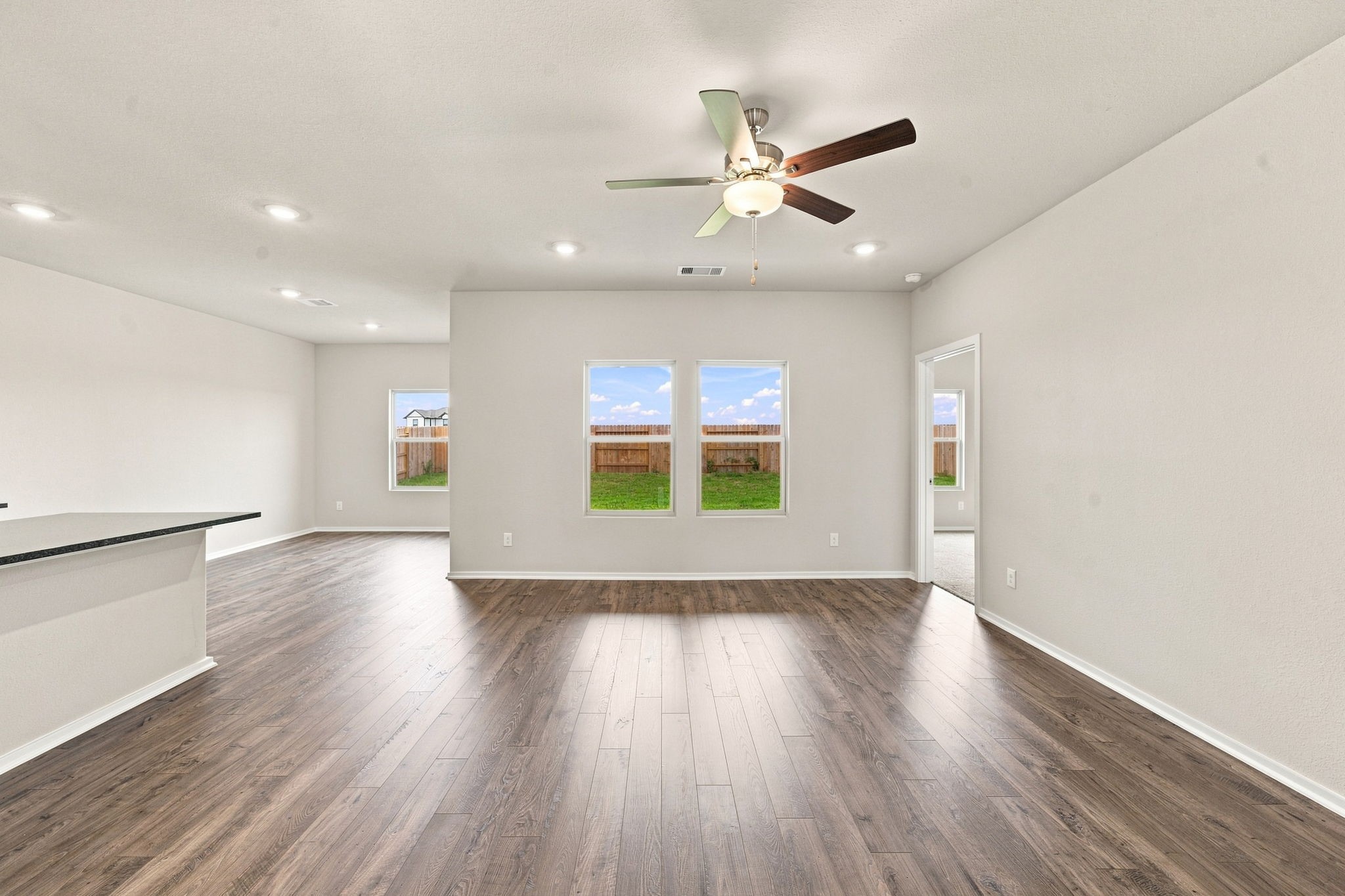 6719 Pebble Bluff Court Property Photo 13