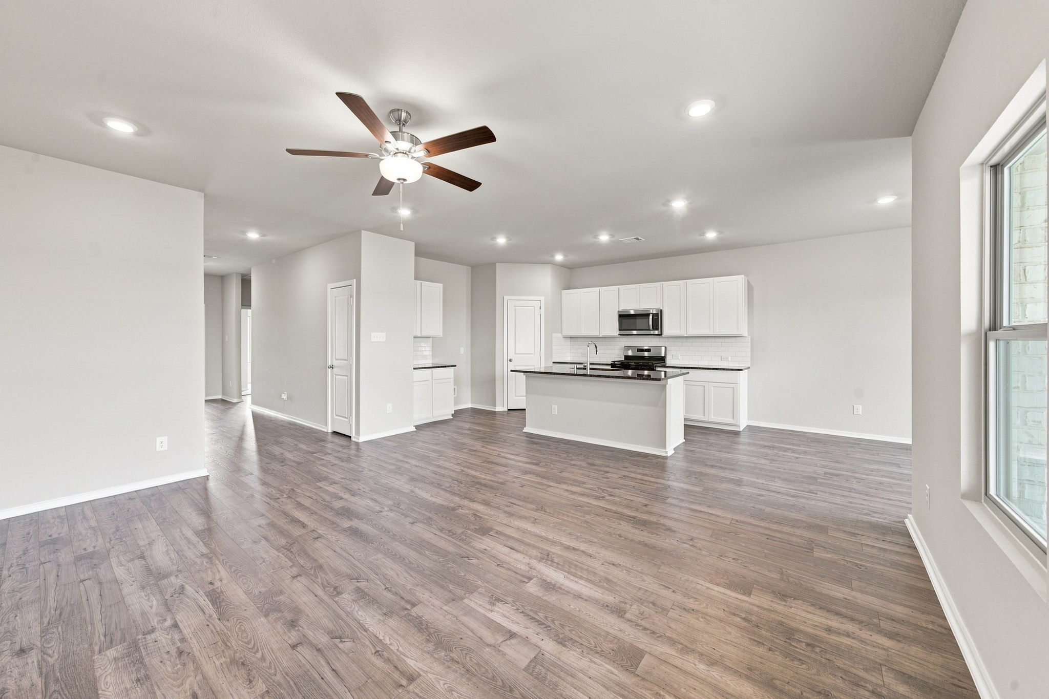 6719 Pebble Bluff Court Property Photo 15