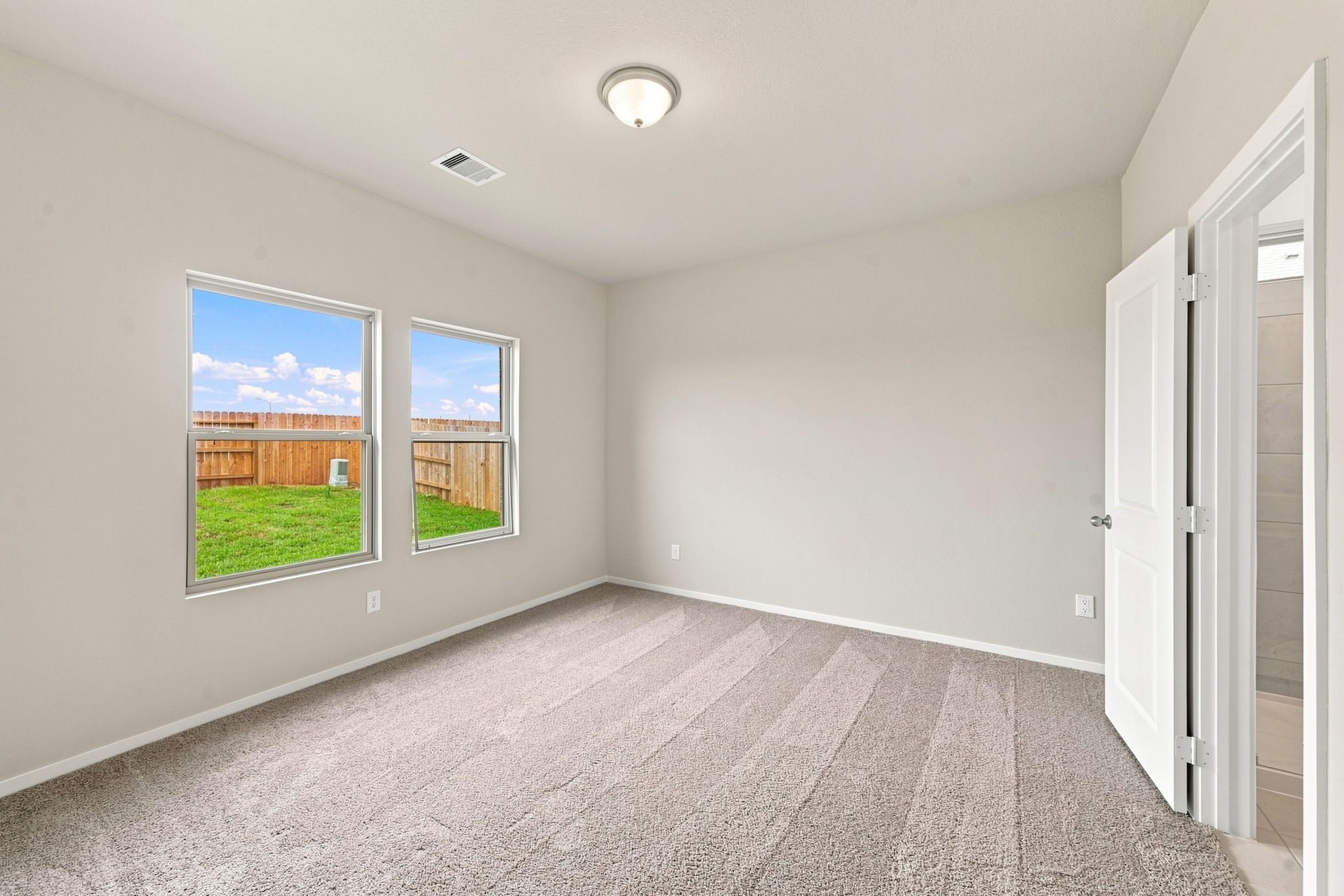6719 Pebble Bluff Court Property Photo 17