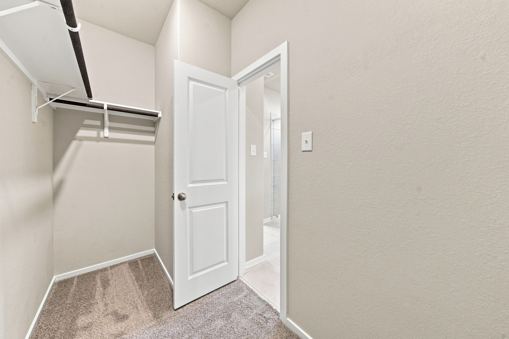 6719 Pebble Bluff Court Property Photo 21