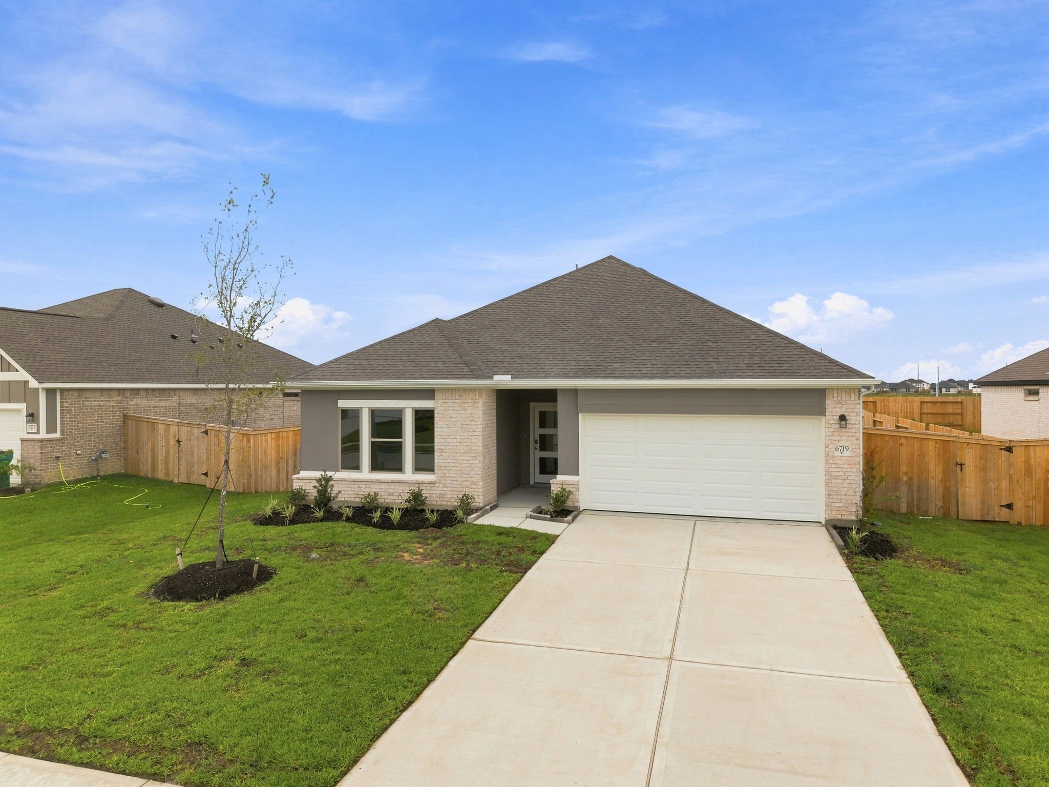 6719 Pebble Bluff Court Property Photo 25