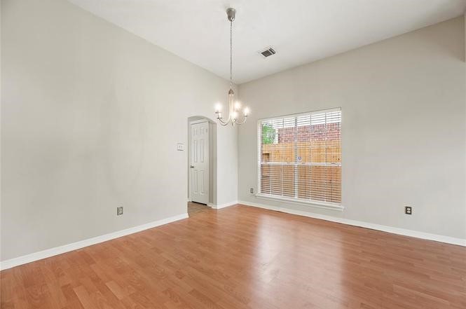 6422 Founding Drive Property Photo 6