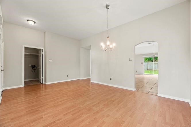6422 Founding Drive Property Photo 7