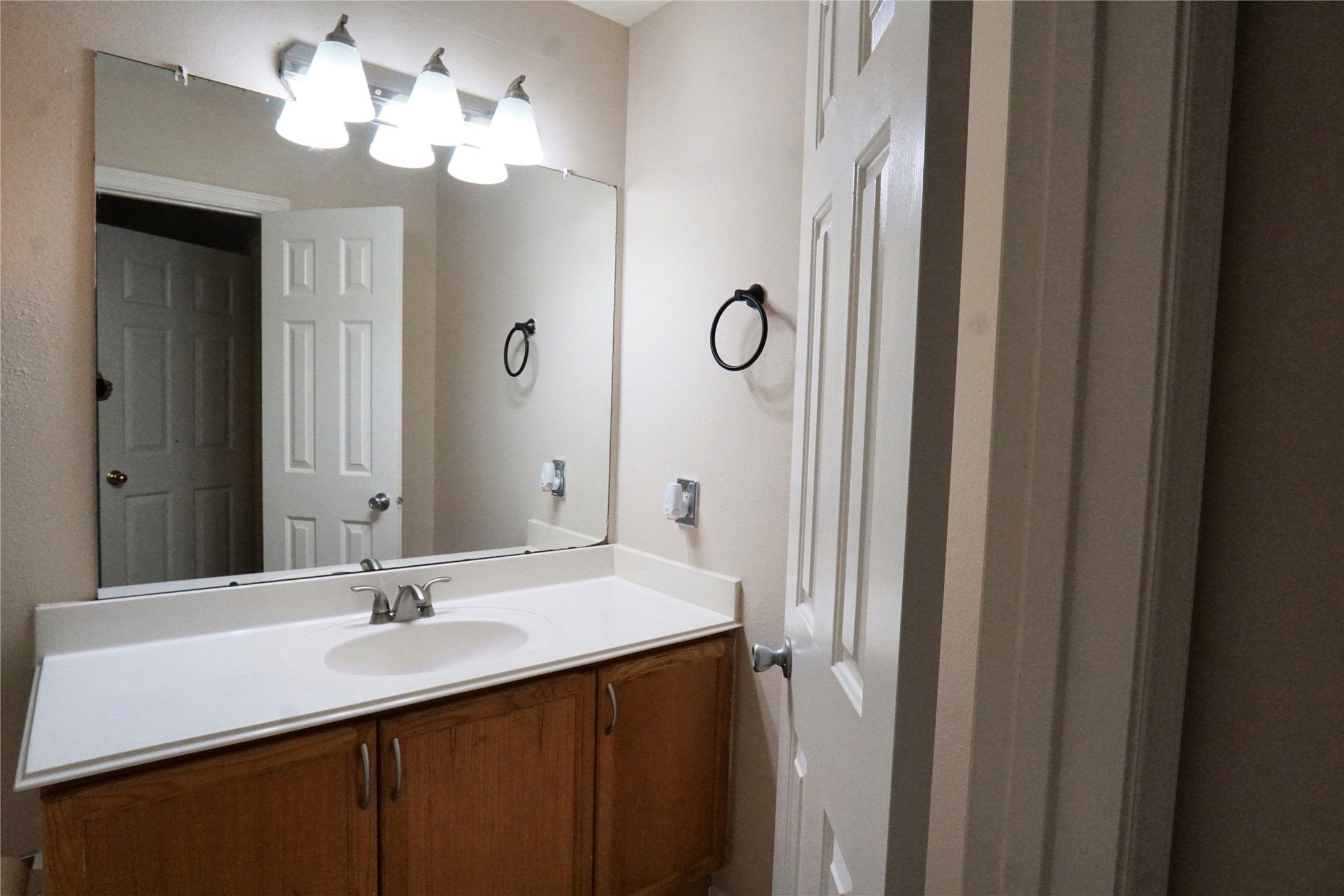 6422 Founding Drive Property Photo 12