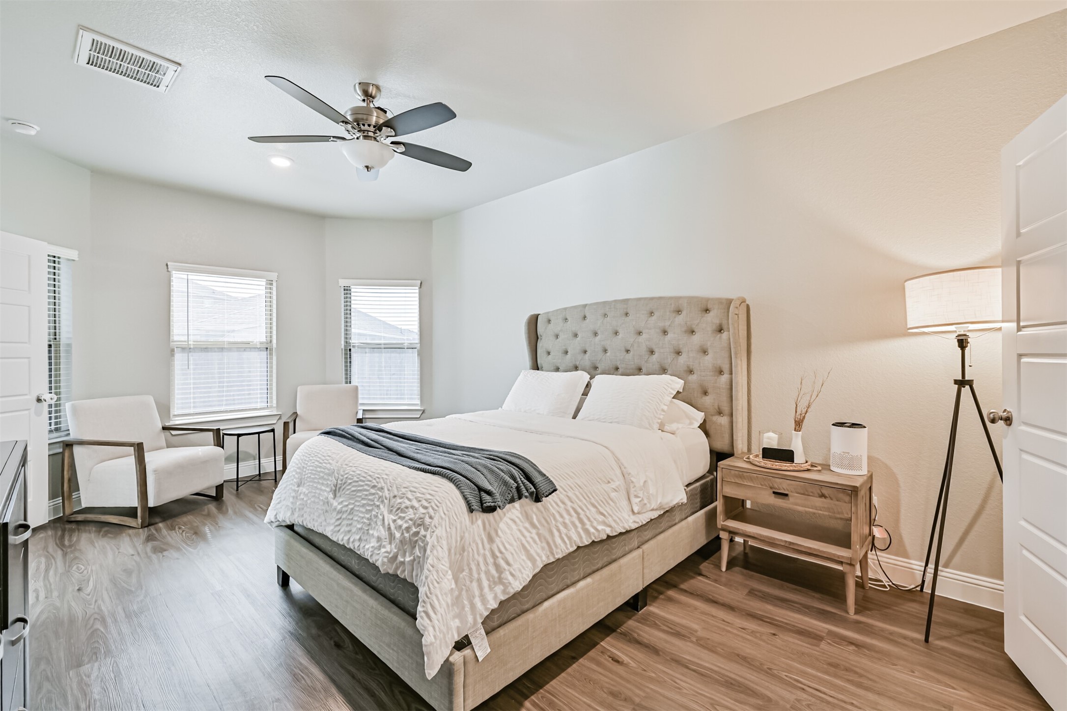 1237 Lancer Leap Drive Property Photo 15