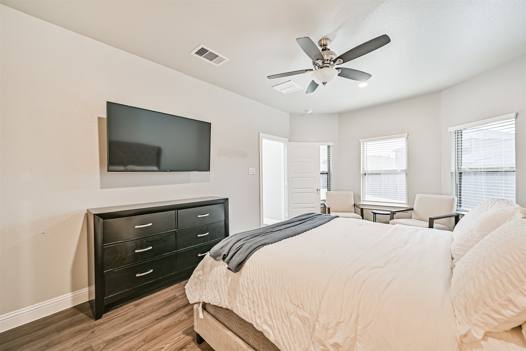 1237 Lancer Leap Drive Property Photo 16