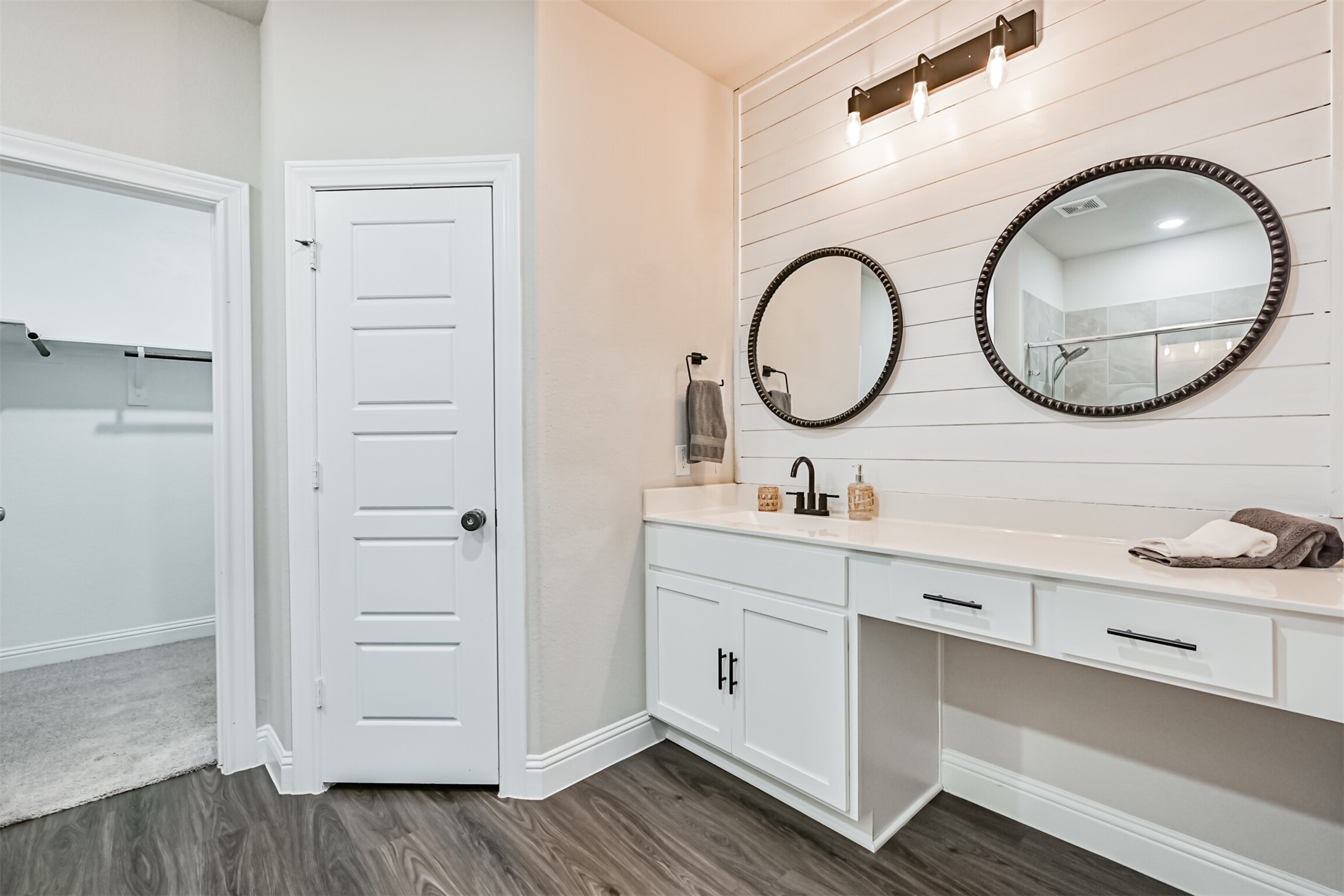 1237 Lancer Leap Drive Property Photo 18