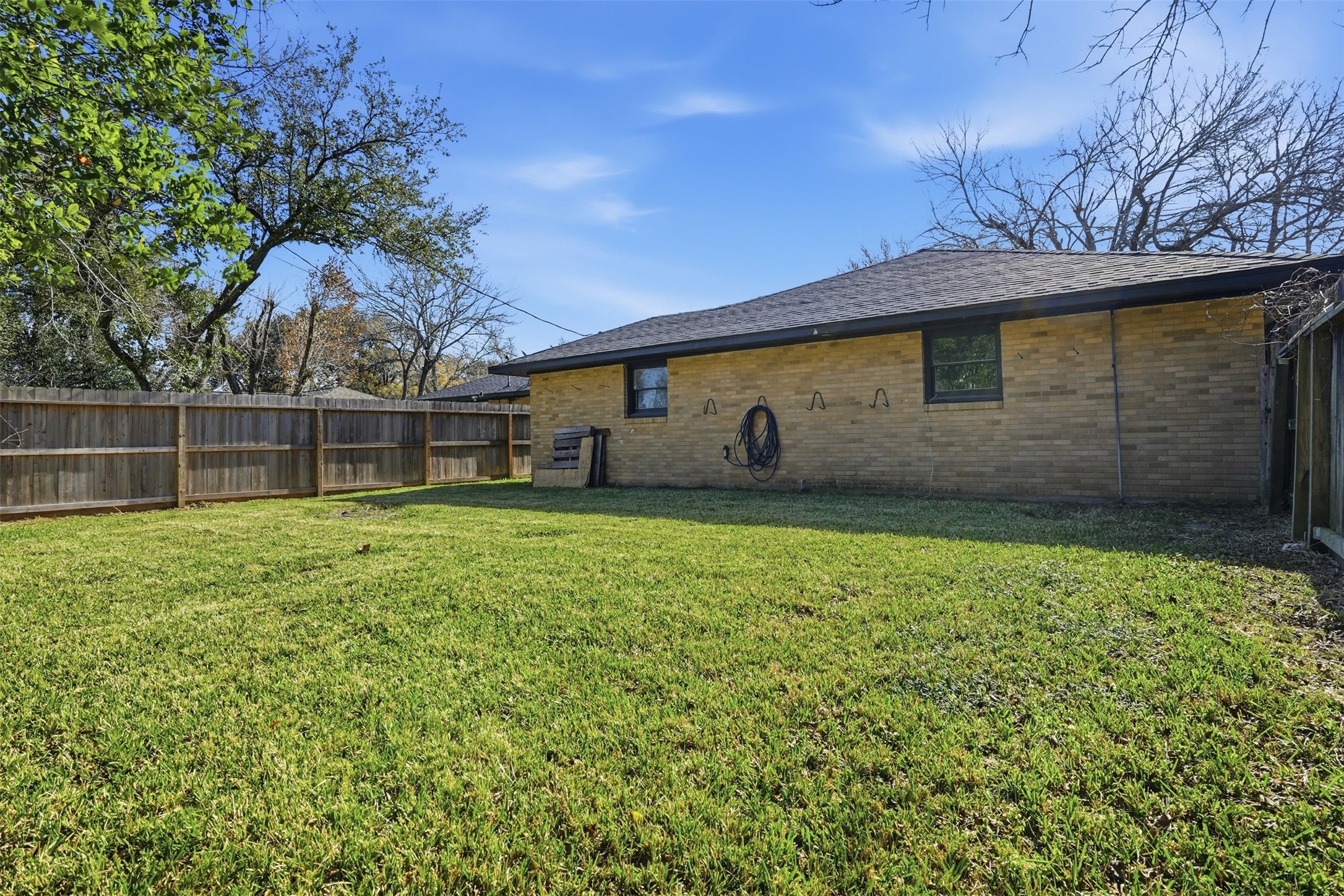 612 Sunset Lane Property Photo 6