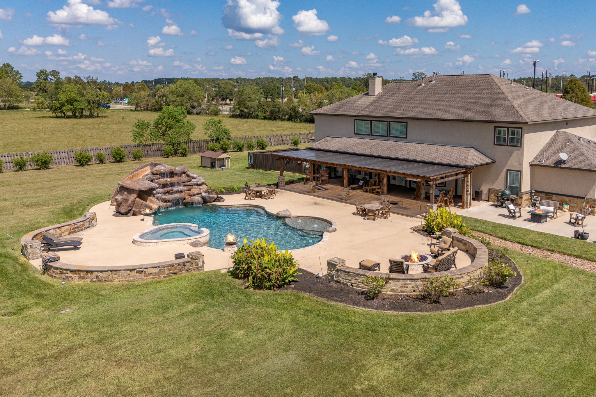 26525 Scott Road Property Photo
