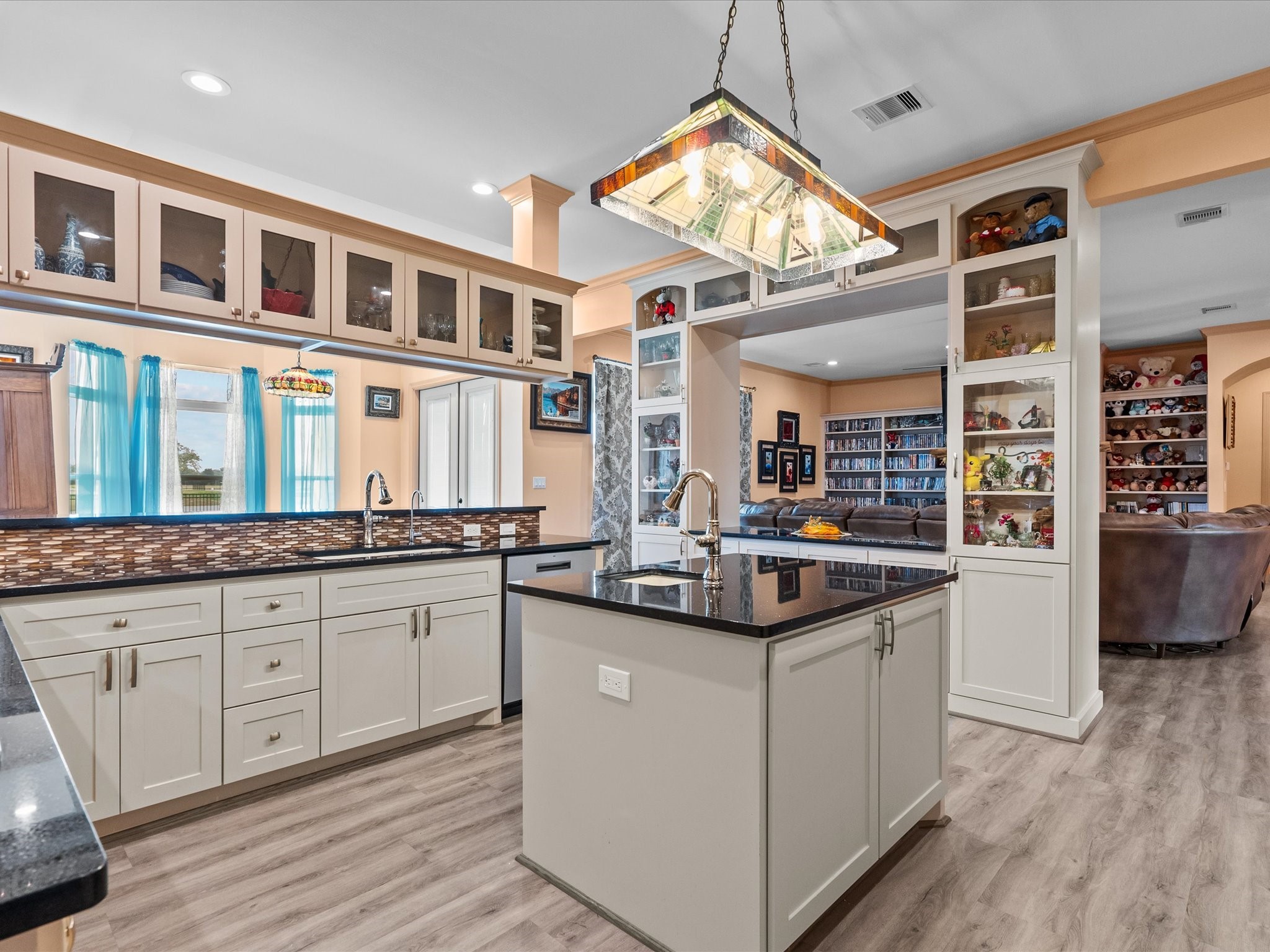 3141 W Tower Circle Property Photo 16