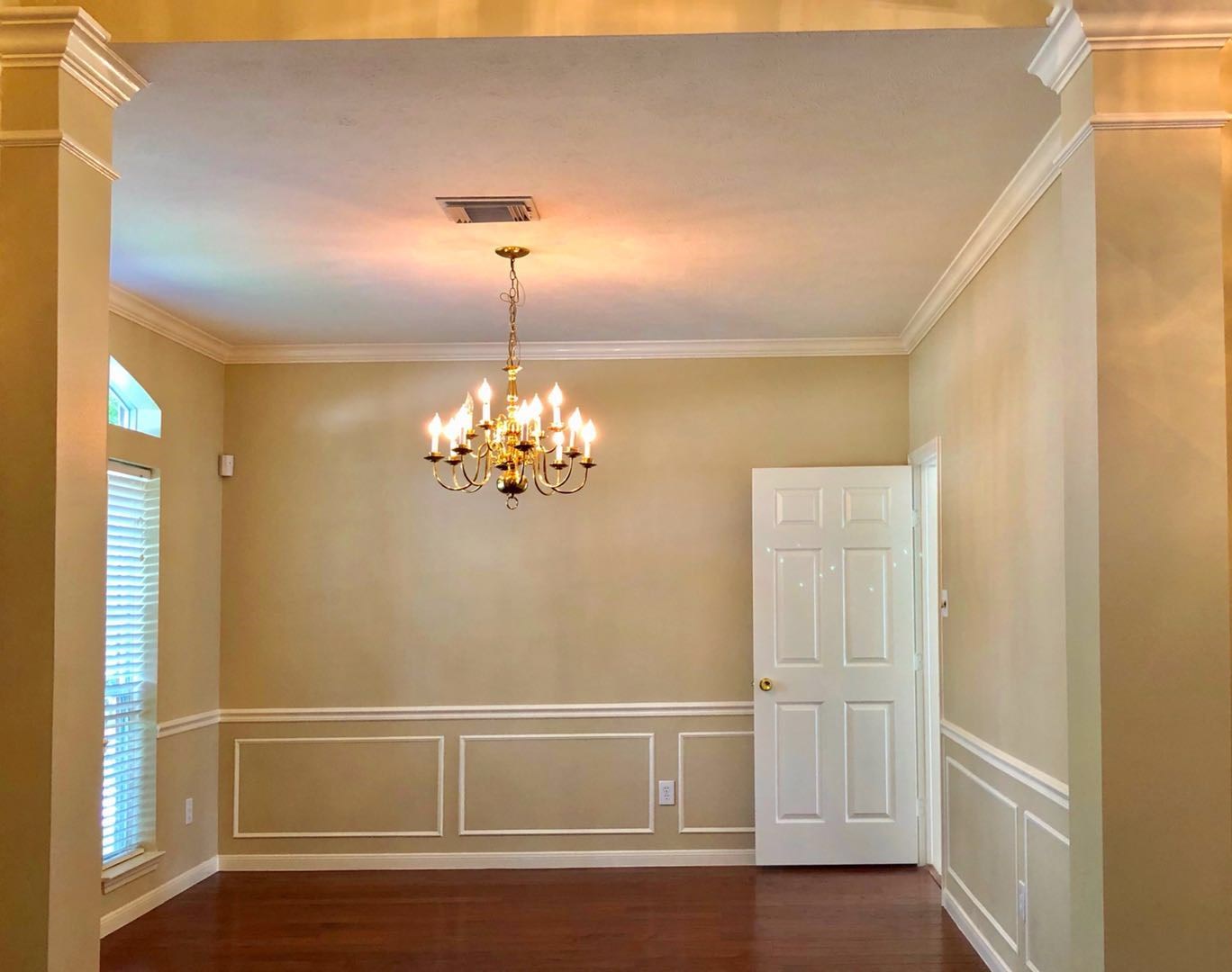 22007 Willow Side Court Property Photo 5