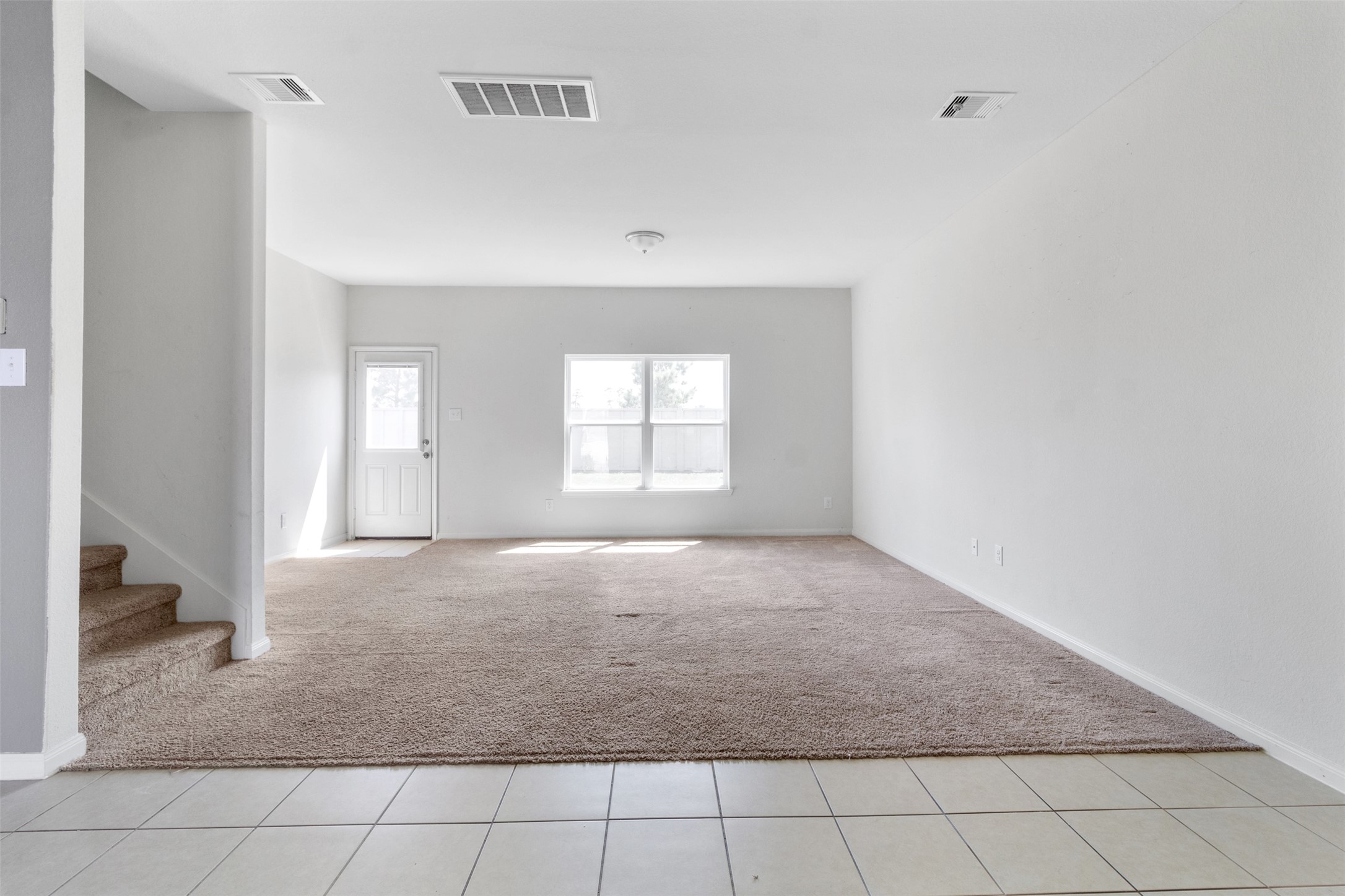 11002 Hillside Creek Drive Property Photo 7