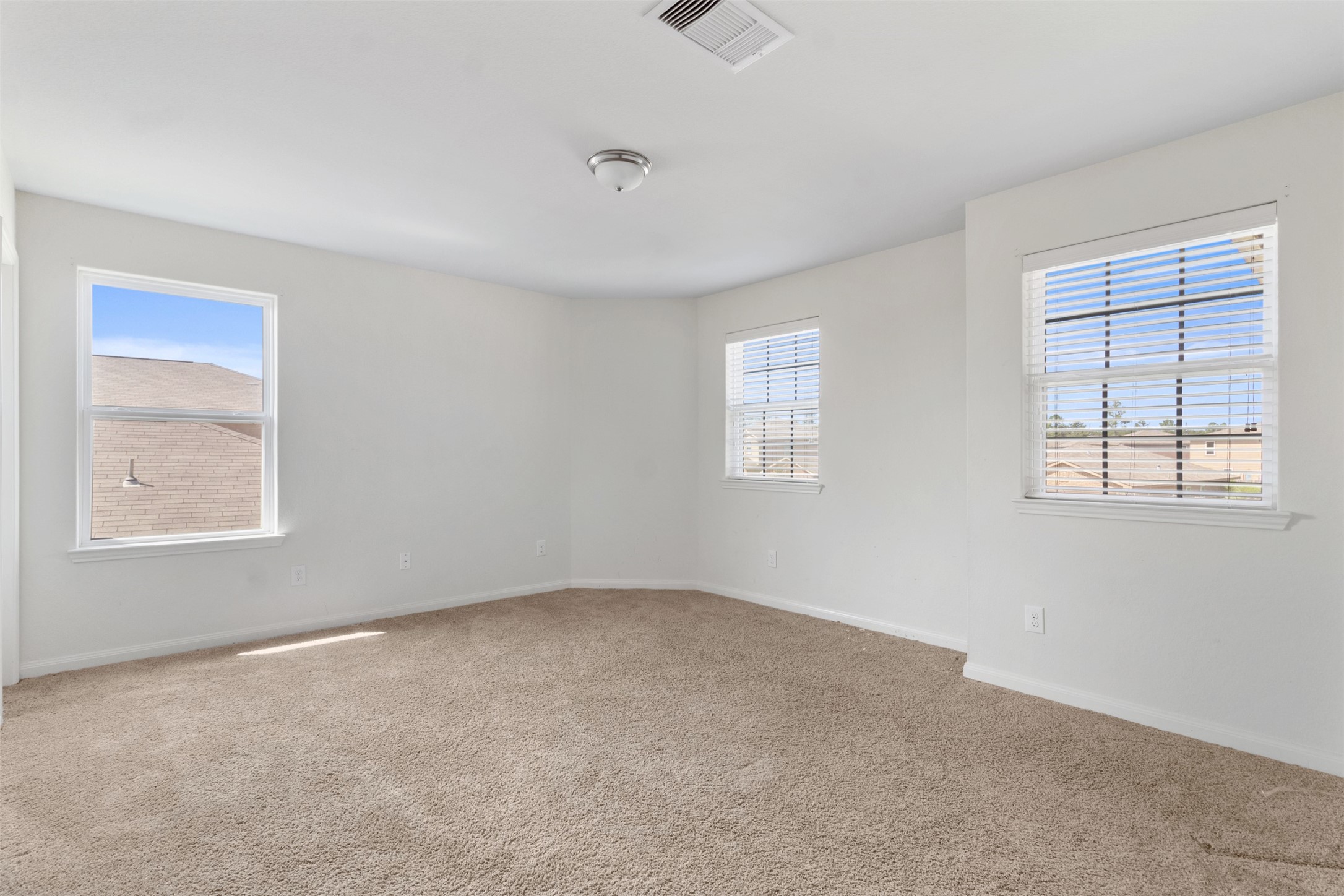11002 Hillside Creek Drive Property Photo 15
