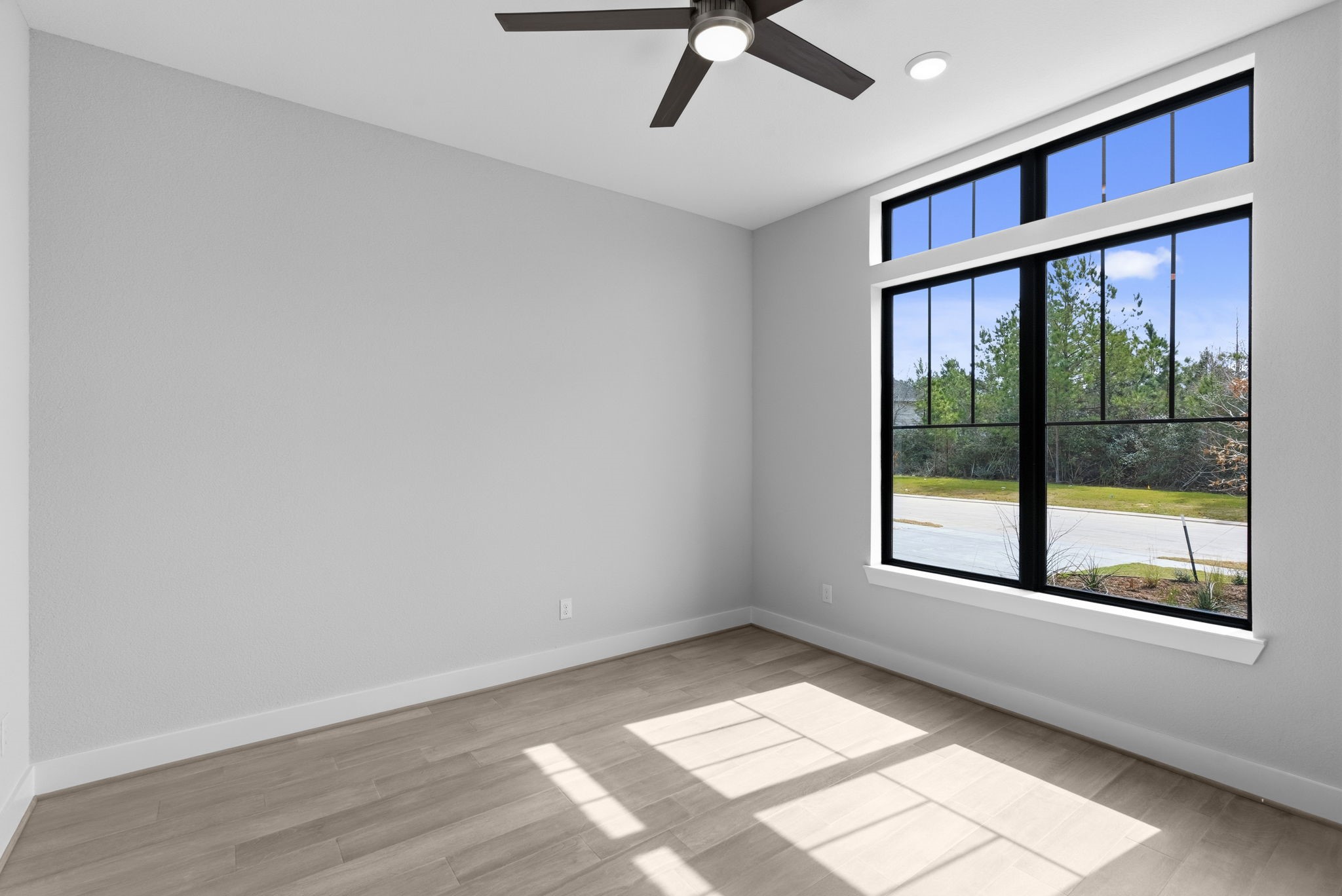 41692 Wendele Way Property Photo 11