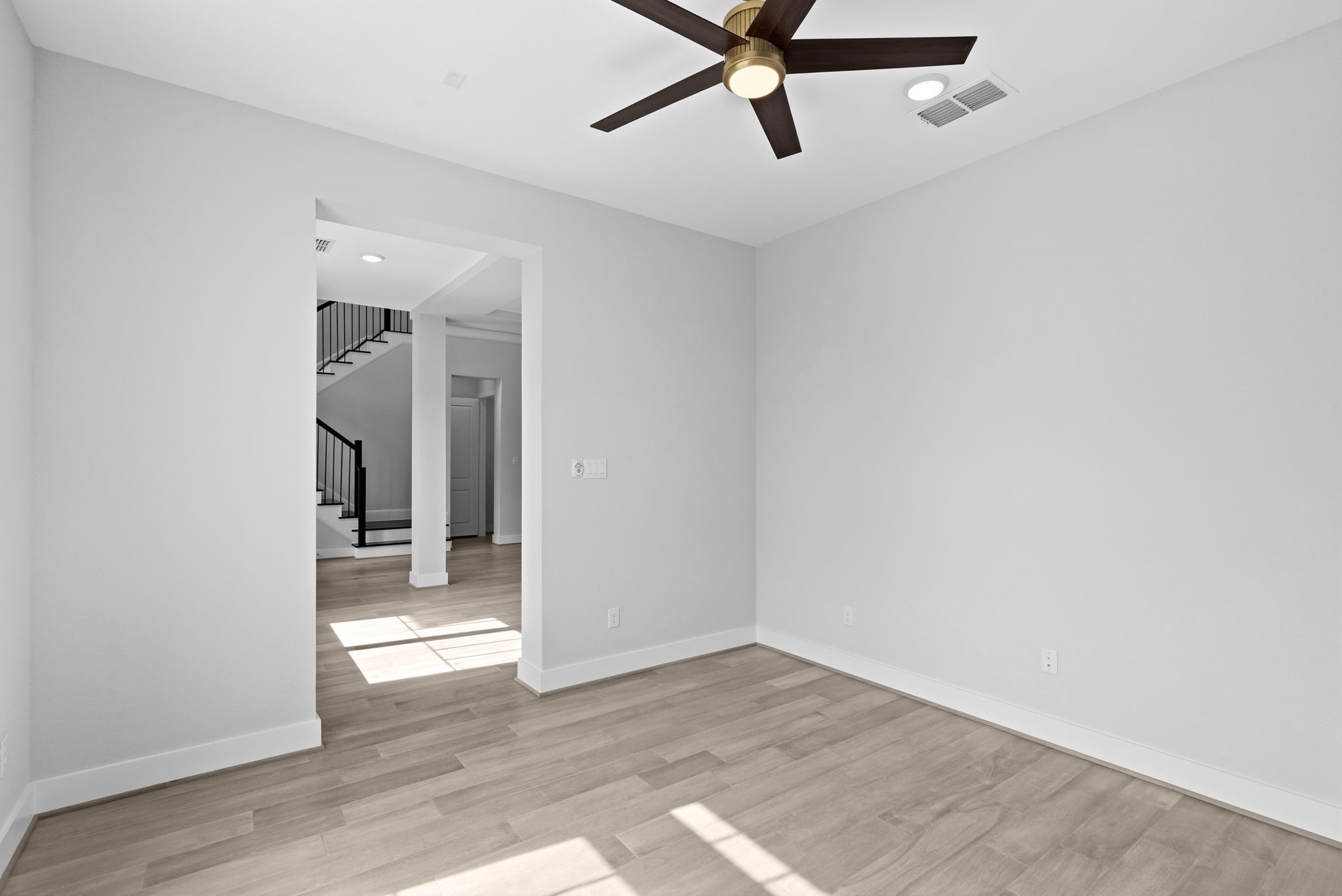 41692 Wendele Way Property Photo 12