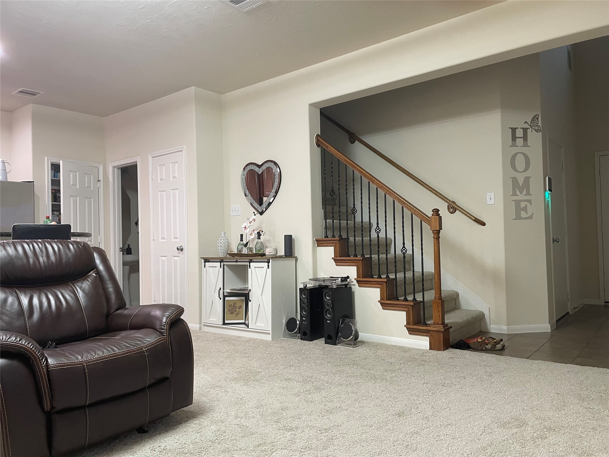 14226 Silver Hollow Lane Property Photo 1