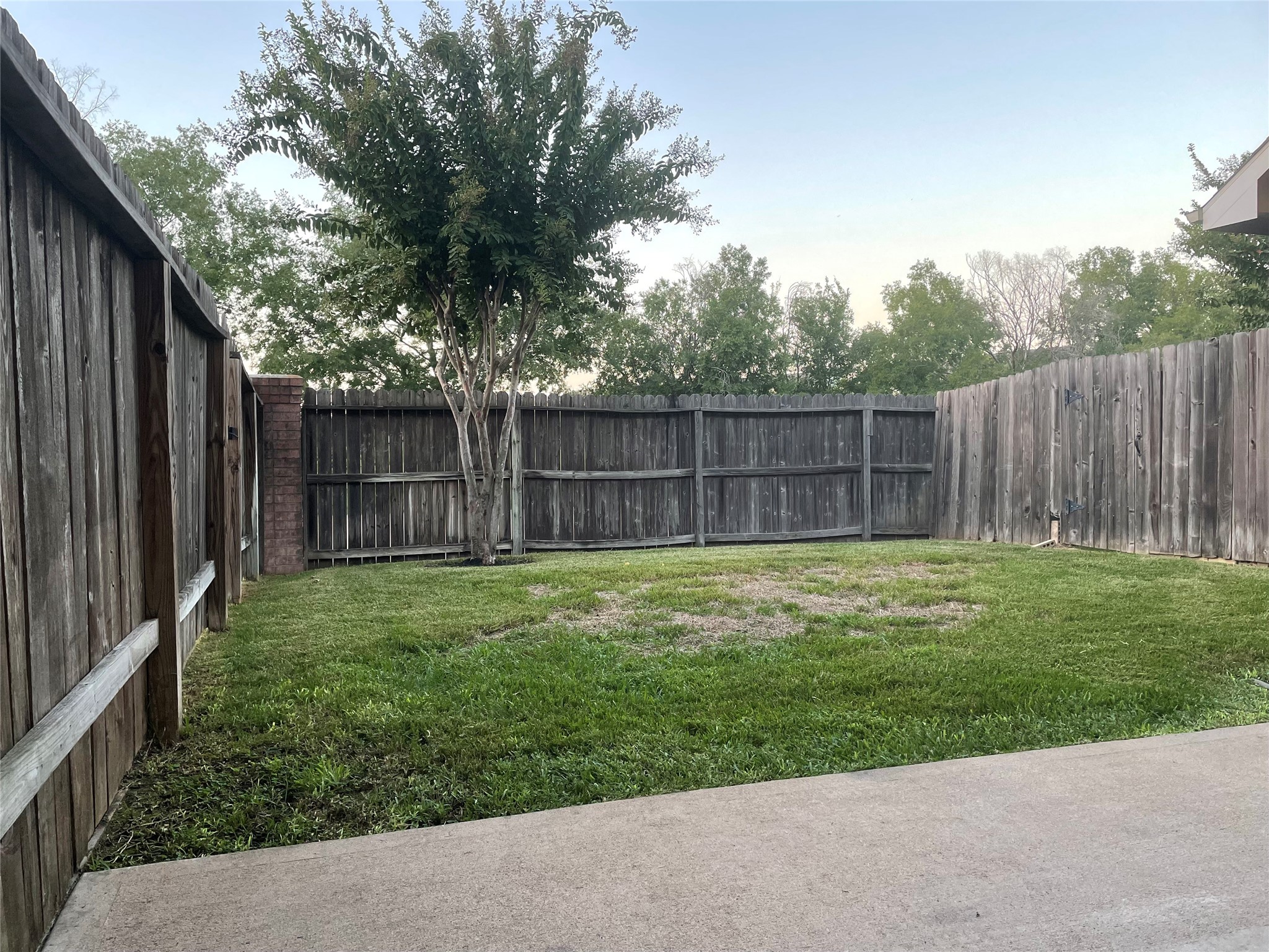 14226 Silver Hollow Lane Property Photo 10