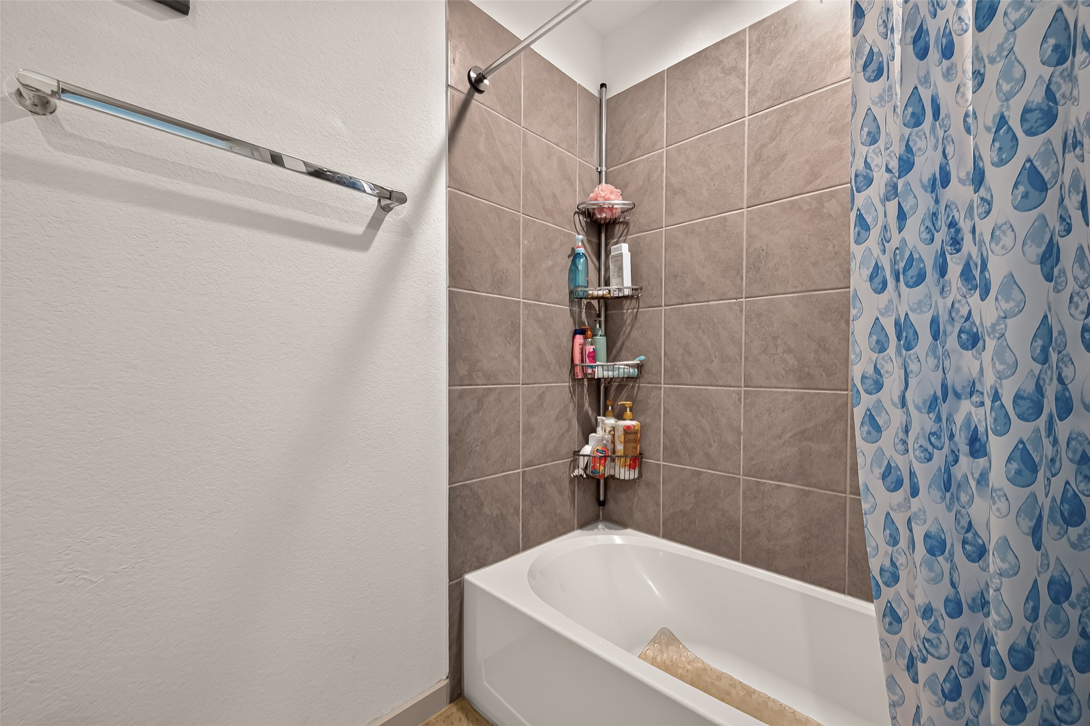 7519 Victoria Brook Trace Property Photo 29
