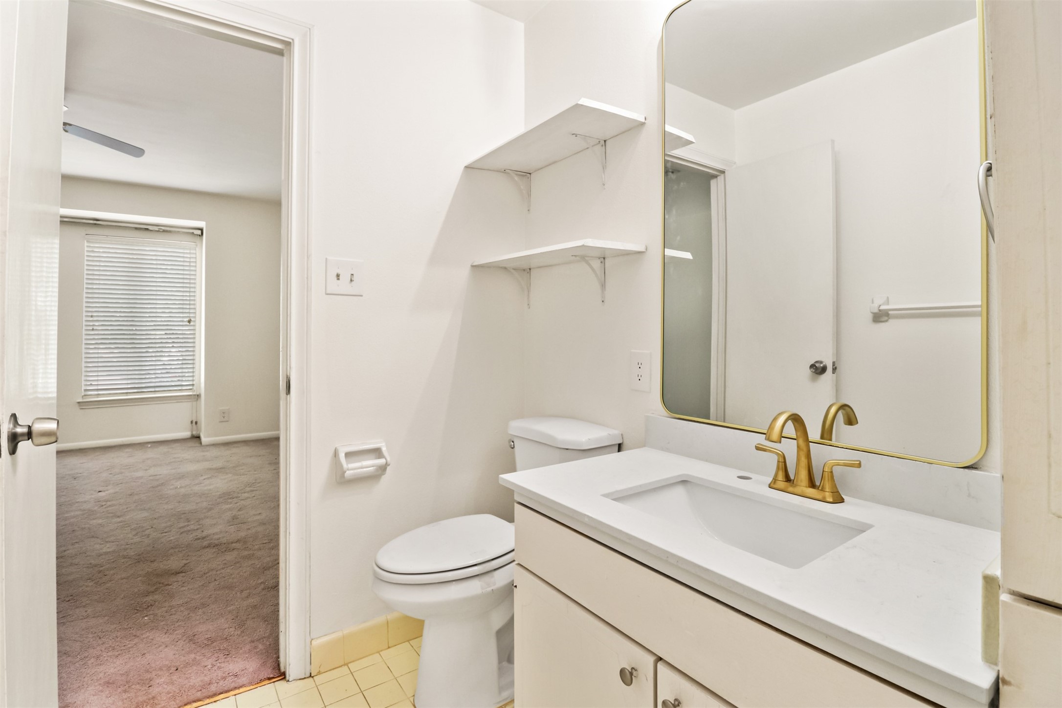 6332 Chevy Chase Drive 16 Property Photo 13