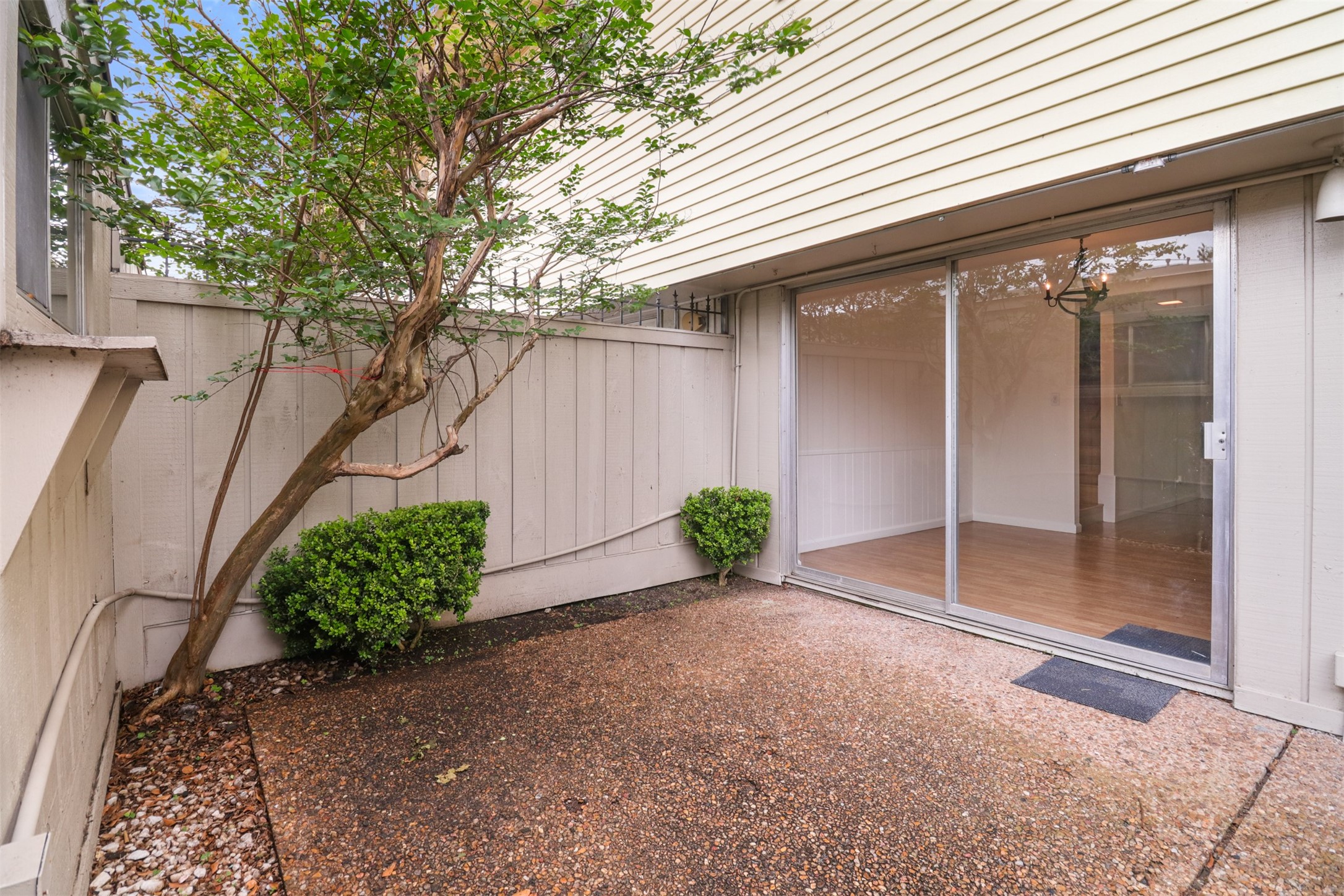 6332 Chevy Chase Drive 16 Property Photo 23