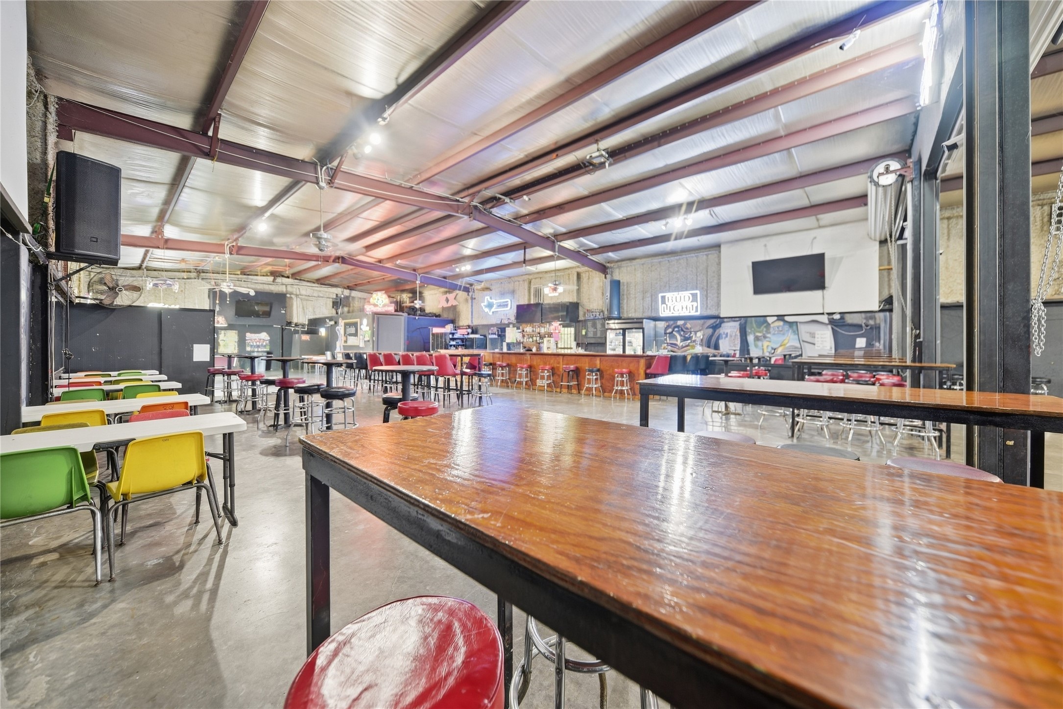 47921 Highway 290 Bus Property Photo 12