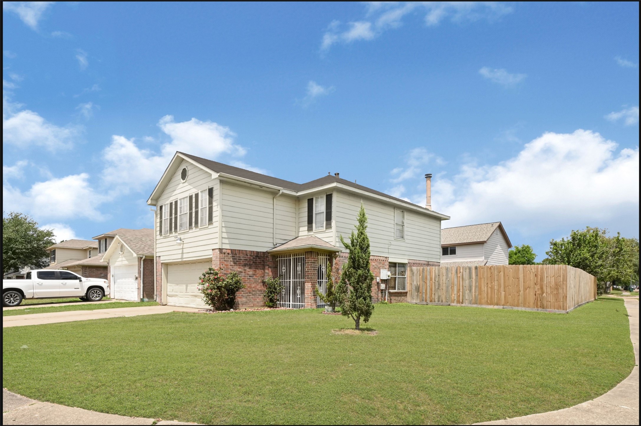 11702 Evesborough Drive Property Photo