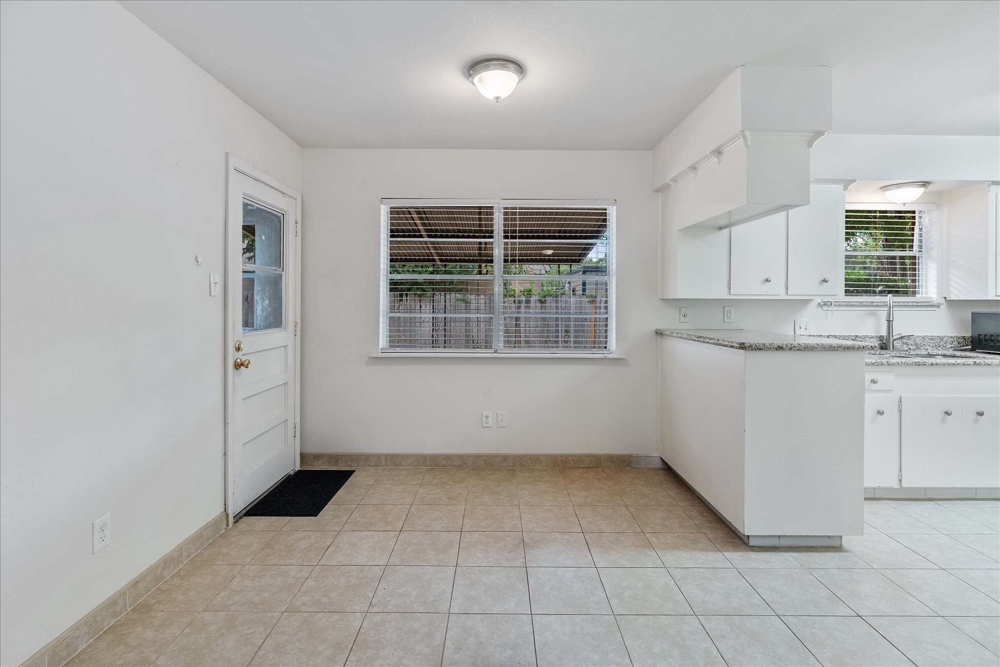 2303 Willowby Property Photo 7