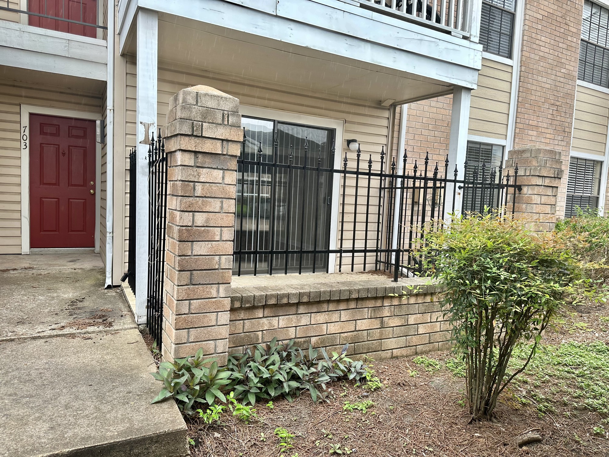 2750 Holly Hall Street 703 Property Photo 17