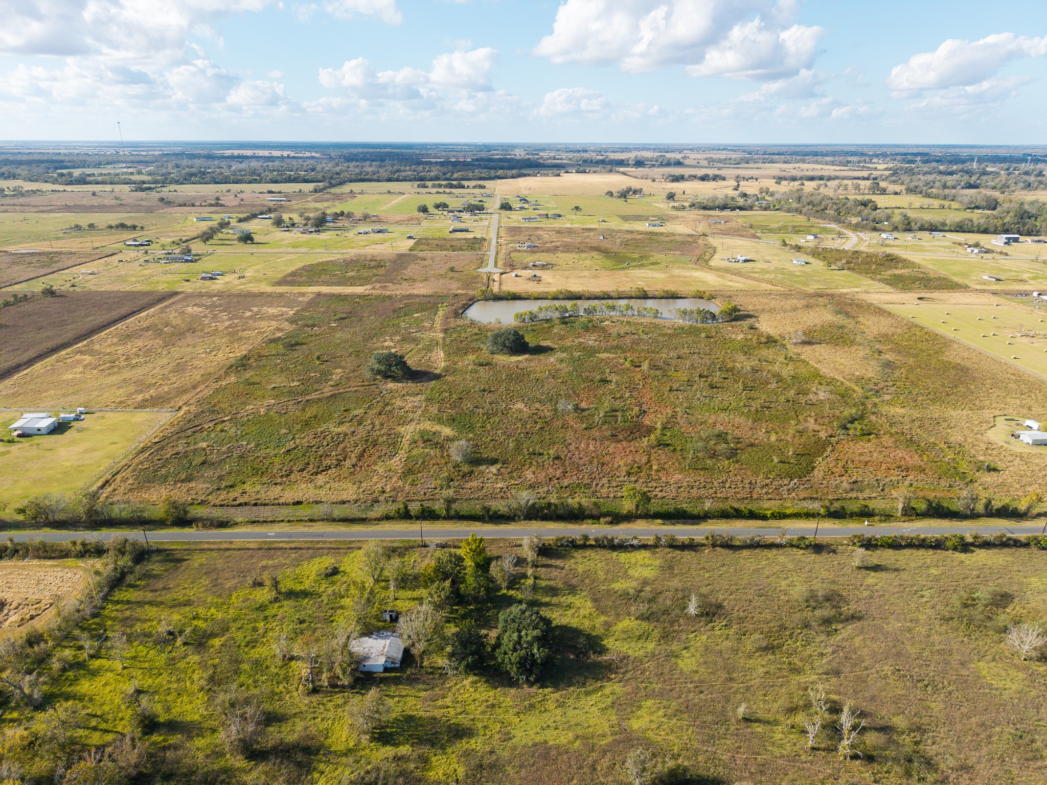 7017 County Road 100 Property Photo 4