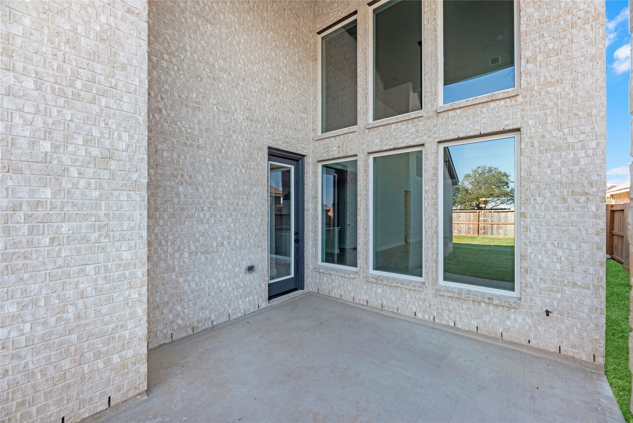 7819 Clover Gully Lane Property Photo 16